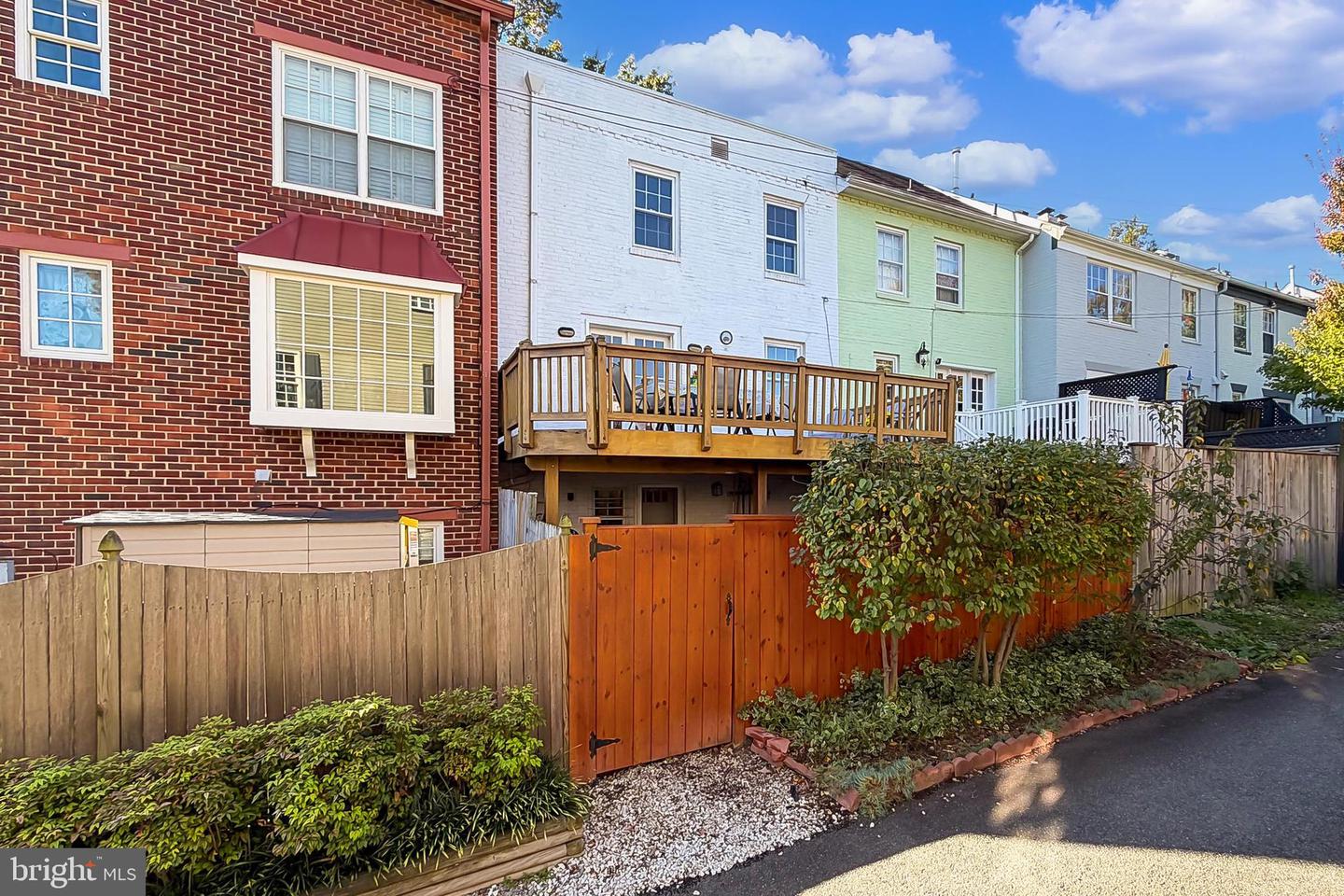 805 GREEN ST, ALEXANDRIA, Virginia 22314, 4 Bedrooms Bedrooms, ,3 BathroomsBathrooms,Residential,For sale,805 GREEN ST,VAAX2050342 MLS # VAAX2050342 805 GREEN ST, ALEXANDRIA, Virginia 22314, 4 Bedrooms Bedrooms, ,3 BathroomsBathrooms,Residential,For sale,805 GREEN ST,VAAX2050342 MLS # VAAX2050342