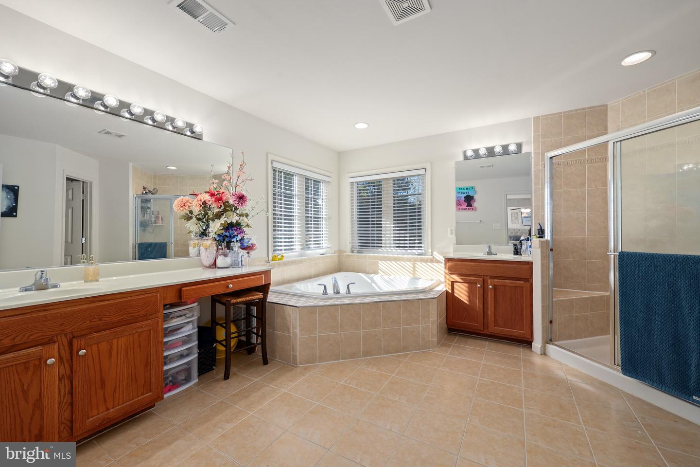 3671 EXPEDITION DR, TRIANGLE, Virginia 22172, 5 Bedrooms Bedrooms, ,4 BathroomsBathrooms,Residential,For sale,3671 EXPEDITION DR,VAPW2105104 MLS # VAPW2105104 3671 EXPEDITION DR, TRIANGLE, Virginia 22172, 5 Bedrooms Bedrooms, ,4 BathroomsBathrooms,Residential,For sale,3671 EXPEDITION DR,VAPW2105104 MLS # VAPW2105104