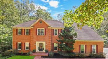 12409 CLIFTON HUNT DR, CLIFTON, Virginia 20124, 5 Bedrooms Bedrooms, ,3 BathroomsBathrooms,Residential,For sale,12409 CLIFTON HUNT DR,VAFX2269594 MLS # VAFX2269594