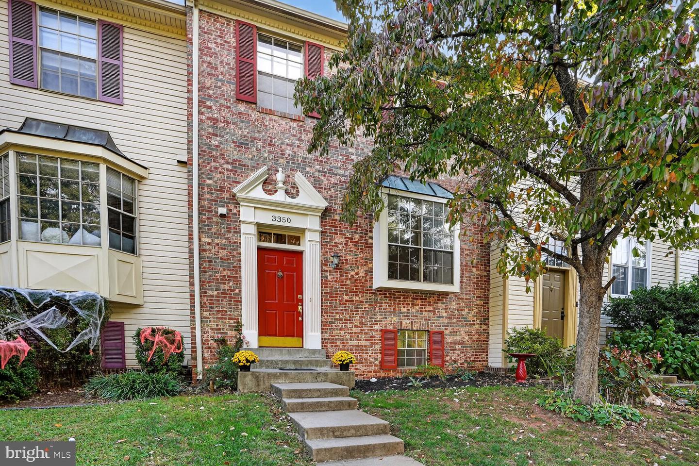3350 STONE HEATHER CT, HERNDON, Virginia 20171, 4 Bedrooms Bedrooms, ,2 BathroomsBathrooms,Residential,For sale,3350 STONE HEATHER CT,VAFX2272324 MLS # VAFX2272324 3350 STONE HEATHER CT, HERNDON, Virginia 20171, 4 Bedrooms Bedrooms, ,2 BathroomsBathrooms,Residential,For sale,3350 STONE HEATHER CT,VAFX2272324 MLS # VAFX2272324