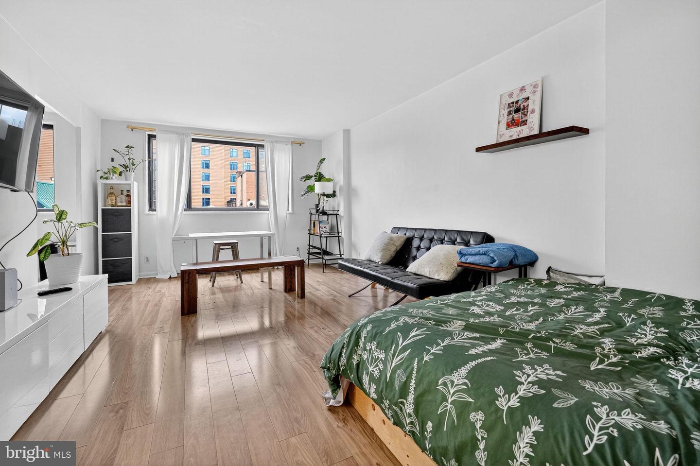 1420 N N ST NW #1013, WASHINGTON, District Of Columbia 20005, 1 Room Rooms,1 BathroomBathrooms,Residential,For sale,1420 N N ST NW #1013,DCDC2225390 MLS # DCDC2225390