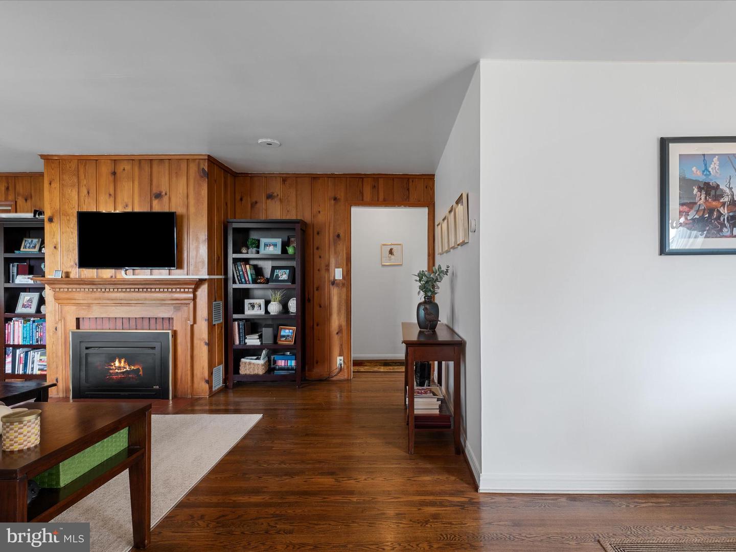 2137 RELIANCE RD, MIDDLETOWN, Virginia 22645, 3 Bedrooms Bedrooms, 7 Rooms Rooms,1 BathroomBathrooms,Residential,For sale,2137 RELIANCE RD,VAWR2012480 MLS # VAWR2012480