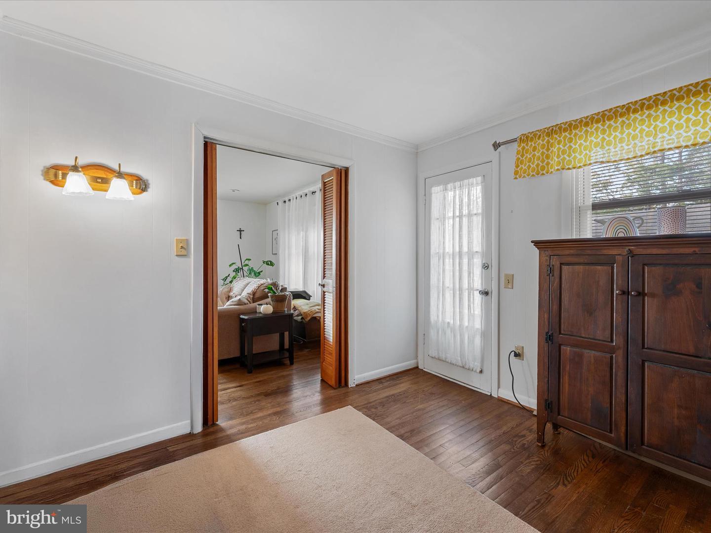 2137 RELIANCE RD, MIDDLETOWN, Virginia 22645, 3 Bedrooms Bedrooms, 7 Rooms Rooms,1 BathroomBathrooms,Residential,For sale,2137 RELIANCE RD,VAWR2012480 MLS # VAWR2012480
