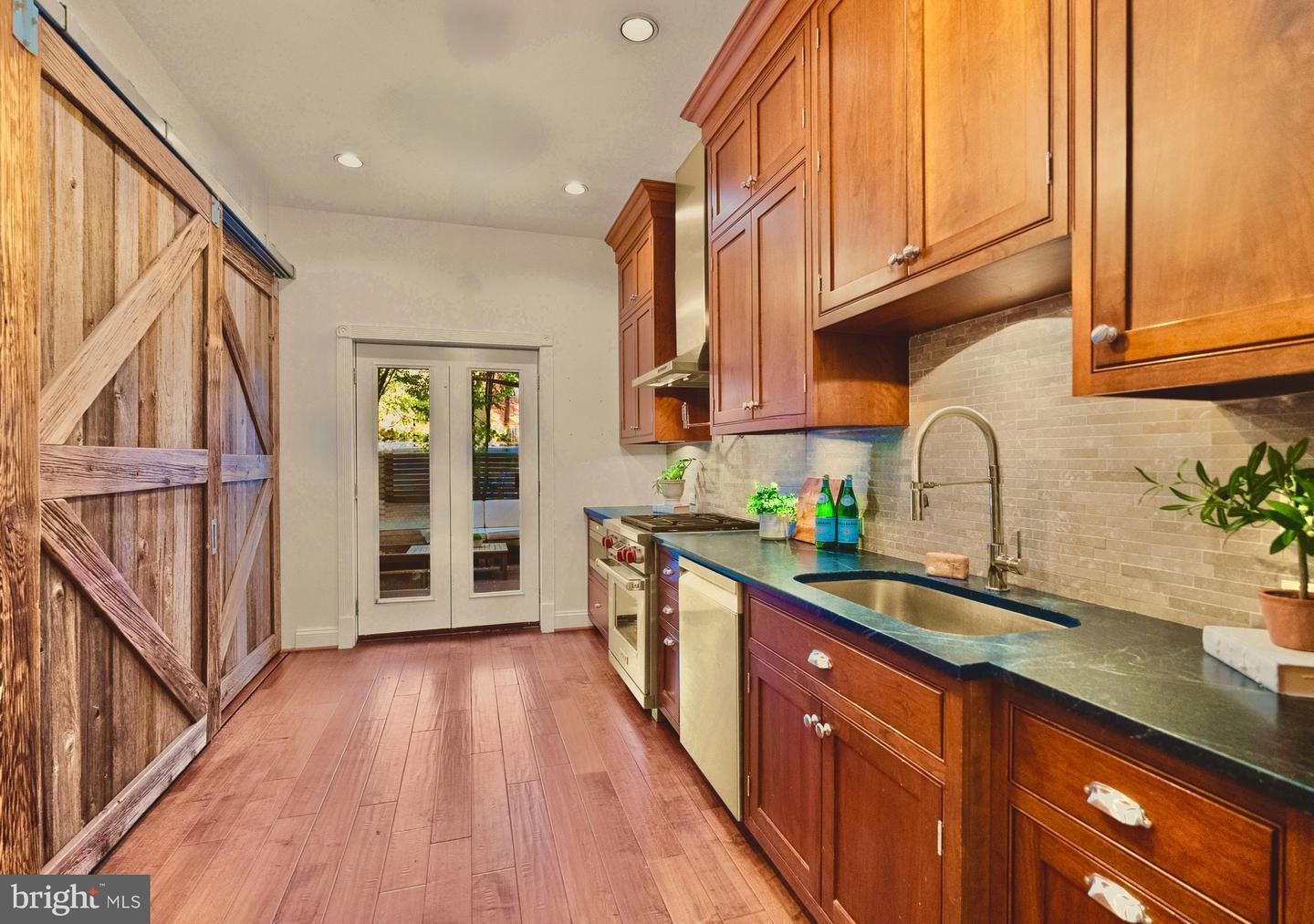 925 R ST NW, WASHINGTON, District Of Columbia 20001, 3 Bedrooms Bedrooms, ,2 BathroomsBathrooms,Residential,For sale,925 R ST NW,DCDC2224954 MLS # DCDC2224954 925 R ST NW, WASHINGTON, District Of Columbia 20001, 3 Bedrooms Bedrooms, ,2 BathroomsBathrooms,Residential,For sale,925 R ST NW,DCDC2224954 MLS # DCDC2224954