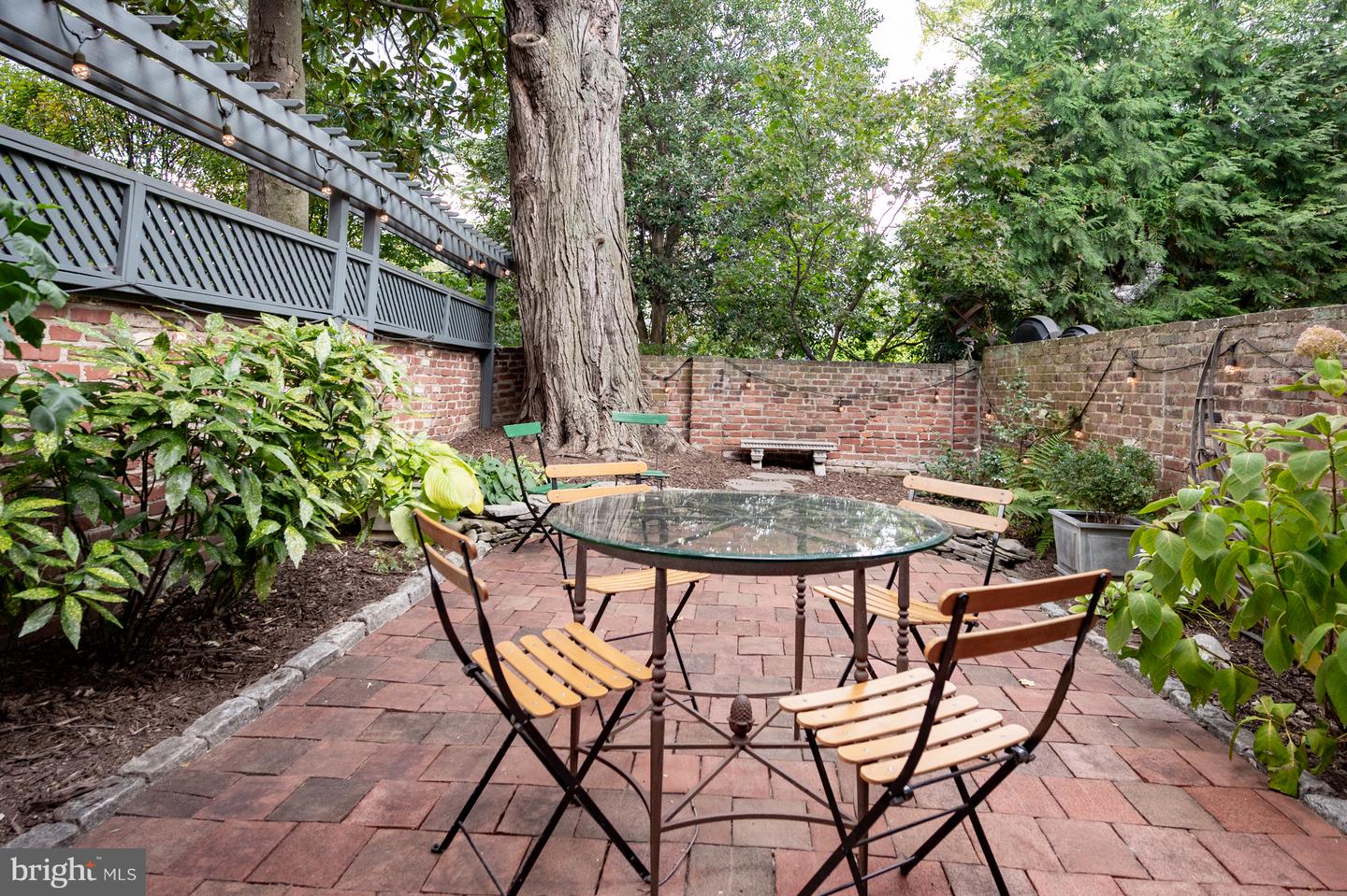 707 S ROYAL ST, ALEXANDRIA, Virginia 22314, 3 Bedrooms Bedrooms, ,2 BathroomsBathrooms,Residential,For sale,707 S ROYAL ST,VAAX2050456 MLS # VAAX2050456 707 S ROYAL ST, ALEXANDRIA, Virginia 22314, 3 Bedrooms Bedrooms, ,2 BathroomsBathrooms,Residential,For sale,707 S ROYAL ST,VAAX2050456 MLS # VAAX2050456