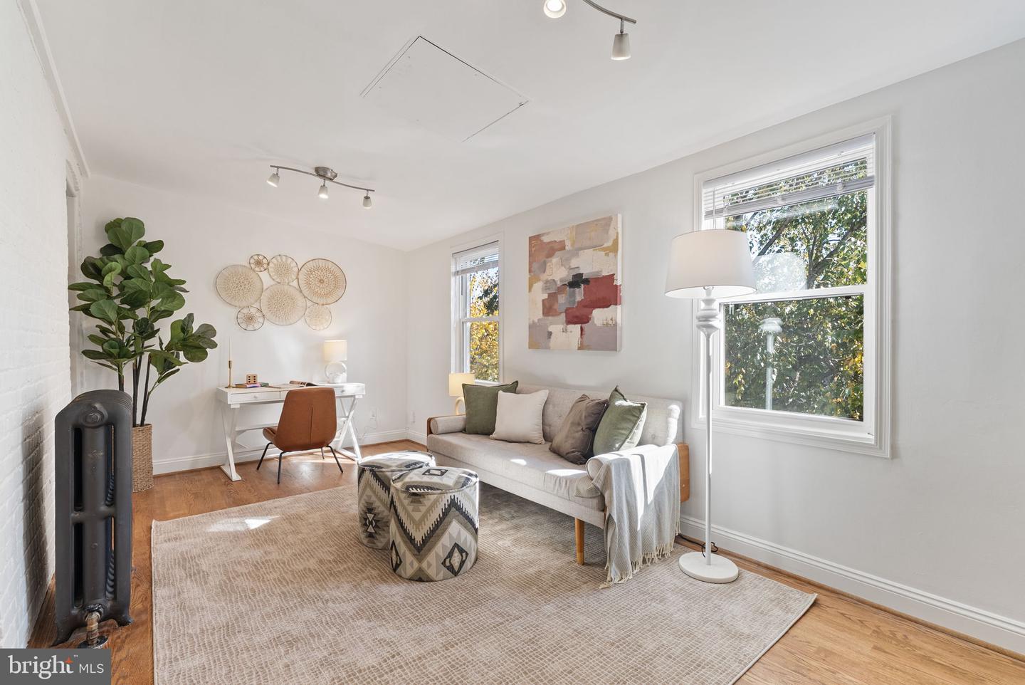 626 PRINCETON PL NW, WASHINGTON, District Of Columbia 20010, 5 Bedrooms Bedrooms, ,3 BathroomsBathrooms,Residential,For sale,626 PRINCETON PL NW,DCDC2225066 MLS # DCDC2225066