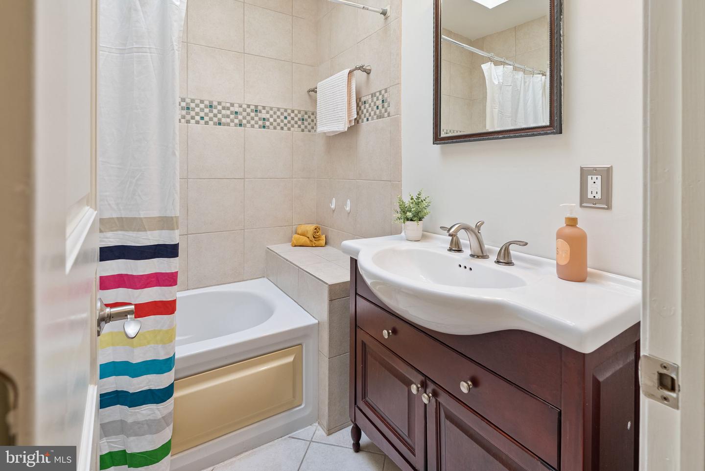 626 PRINCETON PL NW, WASHINGTON, District Of Columbia 20010, 5 Bedrooms Bedrooms, ,3 BathroomsBathrooms,Residential,For sale,626 PRINCETON PL NW,DCDC2225066 MLS # DCDC2225066