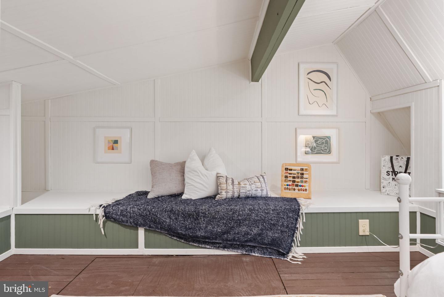 626 PRINCETON PL NW, WASHINGTON, District Of Columbia 20010, 5 Bedrooms Bedrooms, ,3 BathroomsBathrooms,Residential,For sale,626 PRINCETON PL NW,DCDC2225066 MLS # DCDC2225066