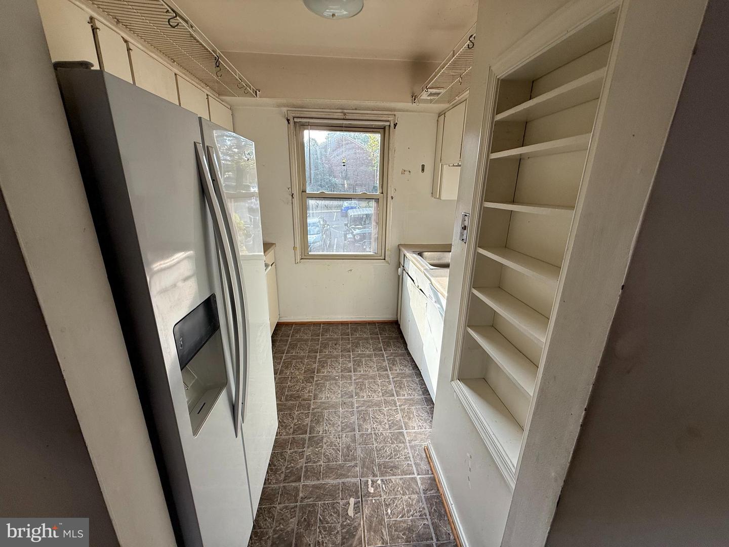 8530 BARRINGTON CT #938, SPRINGFIELD, Virginia 22152, 3 Bedrooms Bedrooms, ,2 BathroomsBathrooms,Residential,For sale,8530 BARRINGTON CT #938,VAFX2270582 MLS # VAFX2270582 8530 BARRINGTON CT #938, SPRINGFIELD, Virginia 22152, 3 Bedrooms Bedrooms, ,2 BathroomsBathrooms,Residential,For sale,8530 BARRINGTON CT #938,VAFX2270582 MLS # VAFX2270582