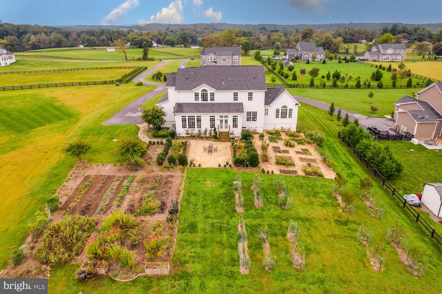 36972 BRIDLE RIDGE LN, PURCELLVILLE, Virginia 20132, 4 Bedrooms Bedrooms, 8 Rooms Rooms,3 BathroomsBathrooms,Residential,For sale,36972 BRIDLE RIDGE LN,VALO2108144 MLS # VALO2108144 36972 BRIDLE RIDGE LN, PURCELLVILLE, Virginia 20132, 4 Bedrooms Bedrooms, 8 Rooms Rooms,3 BathroomsBathrooms,Residential,For sale,36972 BRIDLE RIDGE LN,VALO2108144 MLS # VALO2108144