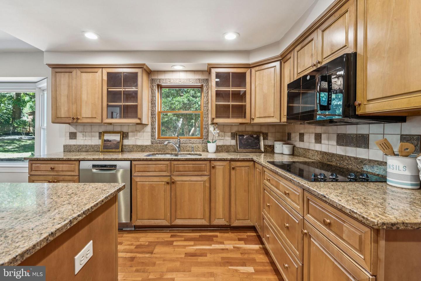 1172 FOXHOUND CT, MCLEAN, Virginia 22102, 5 Bedrooms Bedrooms, ,3 BathroomsBathrooms,Residential,For sale,1172 FOXHOUND CT,VAFX2272436 MLS # VAFX2272436 1172 FOXHOUND CT, MCLEAN, Virginia 22102, 5 Bedrooms Bedrooms, ,3 BathroomsBathrooms,Residential,For sale,1172 FOXHOUND CT,VAFX2272436 MLS # VAFX2272436