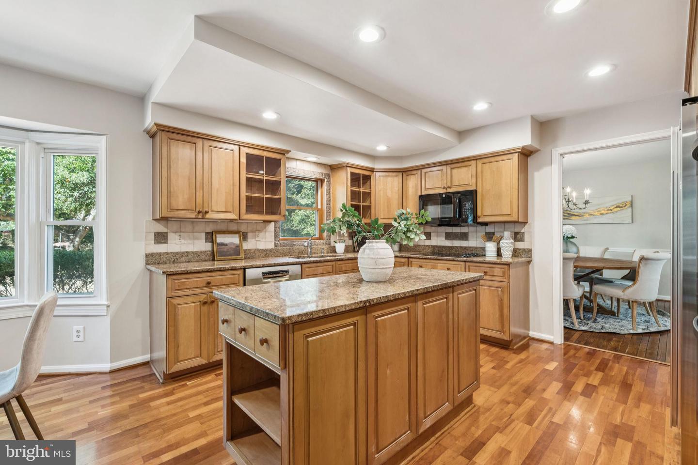 1172 FOXHOUND CT, MCLEAN, Virginia 22102, 5 Bedrooms Bedrooms, ,3 BathroomsBathrooms,Residential,For sale,1172 FOXHOUND CT,VAFX2272436 MLS # VAFX2272436 1172 FOXHOUND CT, MCLEAN, Virginia 22102, 5 Bedrooms Bedrooms, ,3 BathroomsBathrooms,Residential,For sale,1172 FOXHOUND CT,VAFX2272436 MLS # VAFX2272436