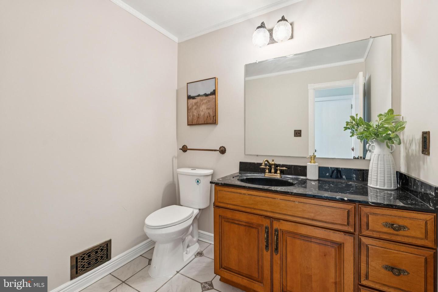 1172 FOXHOUND CT, MCLEAN, Virginia 22102, 5 Bedrooms Bedrooms, ,3 BathroomsBathrooms,Residential,For sale,1172 FOXHOUND CT,VAFX2272436 MLS # VAFX2272436 1172 FOXHOUND CT, MCLEAN, Virginia 22102, 5 Bedrooms Bedrooms, ,3 BathroomsBathrooms,Residential,For sale,1172 FOXHOUND CT,VAFX2272436 MLS # VAFX2272436