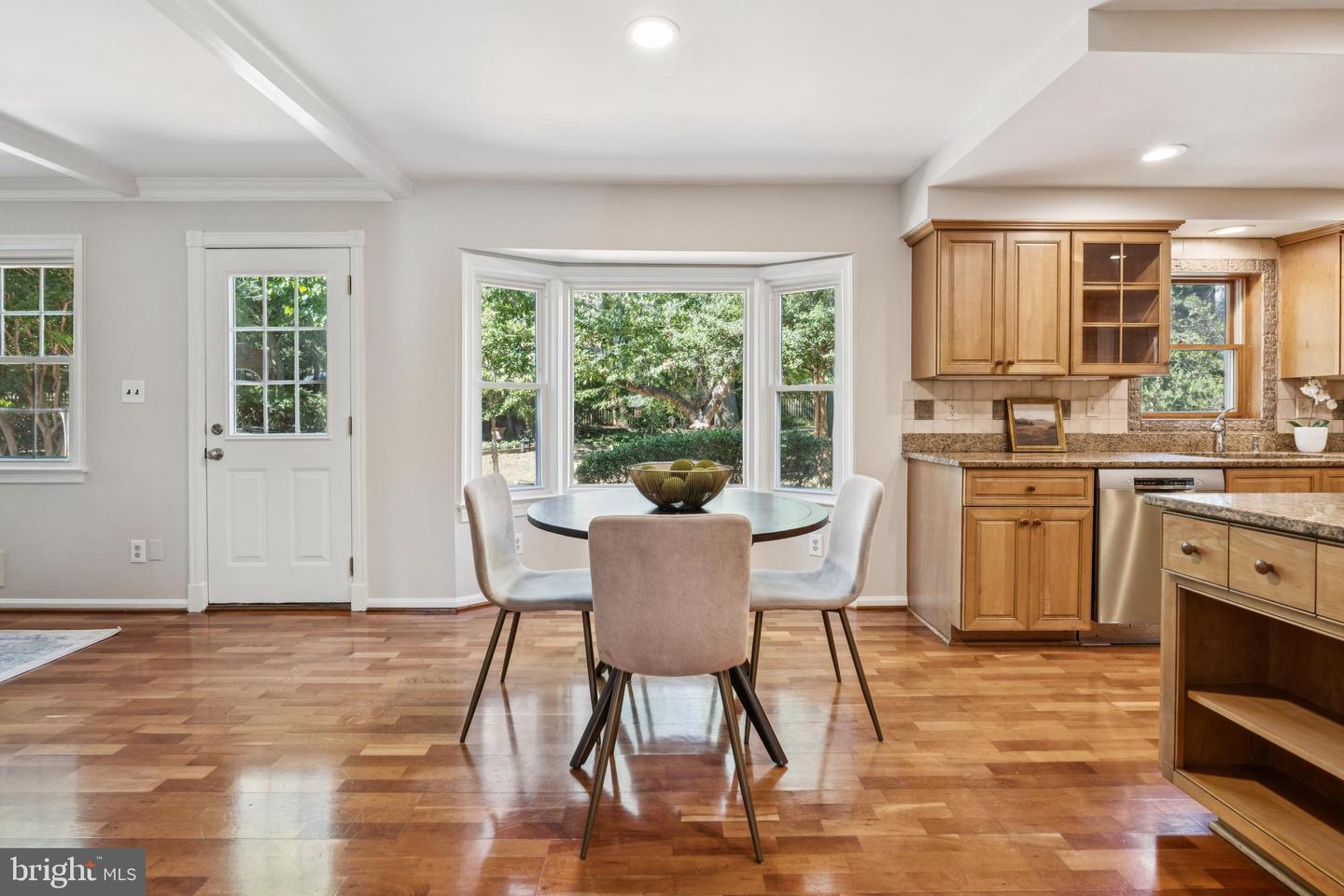 1172 FOXHOUND CT, MCLEAN, Virginia 22102, 5 Bedrooms Bedrooms, ,3 BathroomsBathrooms,Residential,For sale,1172 FOXHOUND CT,VAFX2272436 MLS # VAFX2272436 1172 FOXHOUND CT, MCLEAN, Virginia 22102, 5 Bedrooms Bedrooms, ,3 BathroomsBathrooms,Residential,For sale,1172 FOXHOUND CT,VAFX2272436 MLS # VAFX2272436
