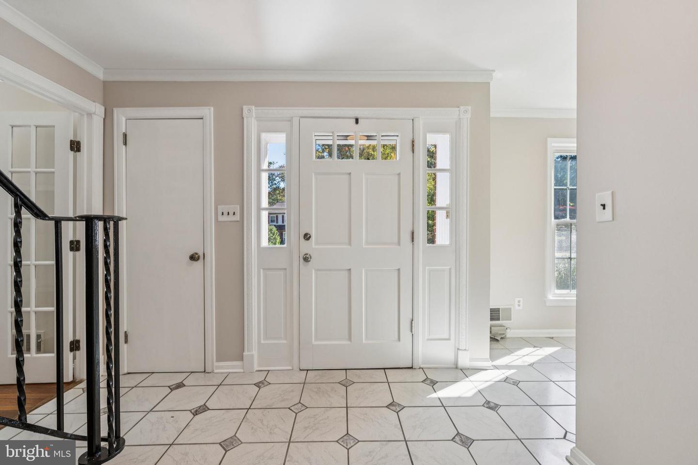 1172 FOXHOUND CT, MCLEAN, Virginia 22102, 5 Bedrooms Bedrooms, ,3 BathroomsBathrooms,Residential,For sale,1172 FOXHOUND CT,VAFX2272436 MLS # VAFX2272436 1172 FOXHOUND CT, MCLEAN, Virginia 22102, 5 Bedrooms Bedrooms, ,3 BathroomsBathrooms,Residential,For sale,1172 FOXHOUND CT,VAFX2272436 MLS # VAFX2272436