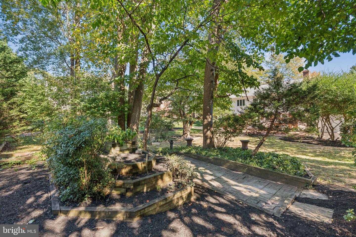 1172 FOXHOUND CT, MCLEAN, Virginia 22102, 5 Bedrooms Bedrooms, ,3 BathroomsBathrooms,Residential,For sale,1172 FOXHOUND CT,VAFX2272436 MLS # VAFX2272436 1172 FOXHOUND CT, MCLEAN, Virginia 22102, 5 Bedrooms Bedrooms, ,3 BathroomsBathrooms,Residential,For sale,1172 FOXHOUND CT,VAFX2272436 MLS # VAFX2272436