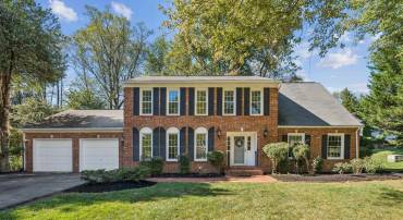 1172 FOXHOUND CT, MCLEAN, Virginia 22102, 5 Bedrooms Bedrooms, ,3 BathroomsBathrooms,Residential,For sale,1172 FOXHOUND CT,VAFX2272436 MLS # VAFX2272436