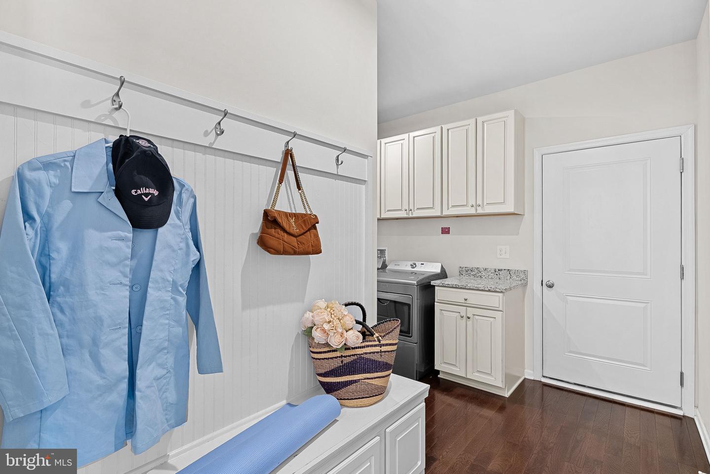 25712 BARNCREST LN, ALDIE, Virginia 20105, 4 Bedrooms Bedrooms, ,3 BathroomsBathrooms,Residential,For sale,25712 BARNCREST LN,VALO2108168 MLS # VALO2108168 25712 BARNCREST LN, ALDIE, Virginia 20105, 4 Bedrooms Bedrooms, ,3 BathroomsBathrooms,Residential,For sale,25712 BARNCREST LN,VALO2108168 MLS # VALO2108168
