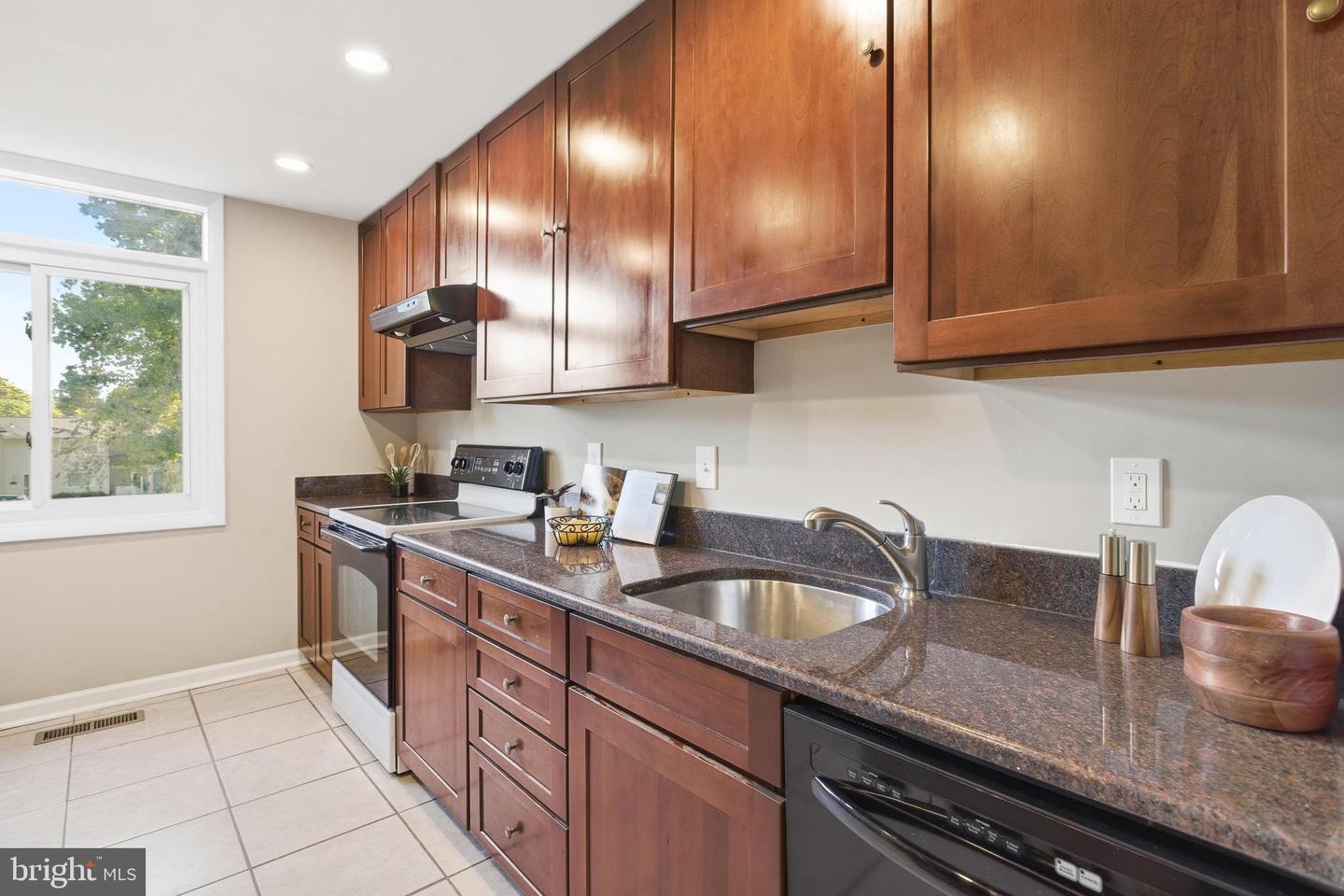 12662 CASTILE CT, WOODBRIDGE, Virginia 22192, 3 Bedrooms Bedrooms, ,2 BathroomsBathrooms,Residential,For sale,12662 CASTILE CT,VAPW2105398 MLS # VAPW2105398 12662 CASTILE CT, WOODBRIDGE, Virginia 22192, 3 Bedrooms Bedrooms, ,2 BathroomsBathrooms,Residential,For sale,12662 CASTILE CT,VAPW2105398 MLS # VAPW2105398
