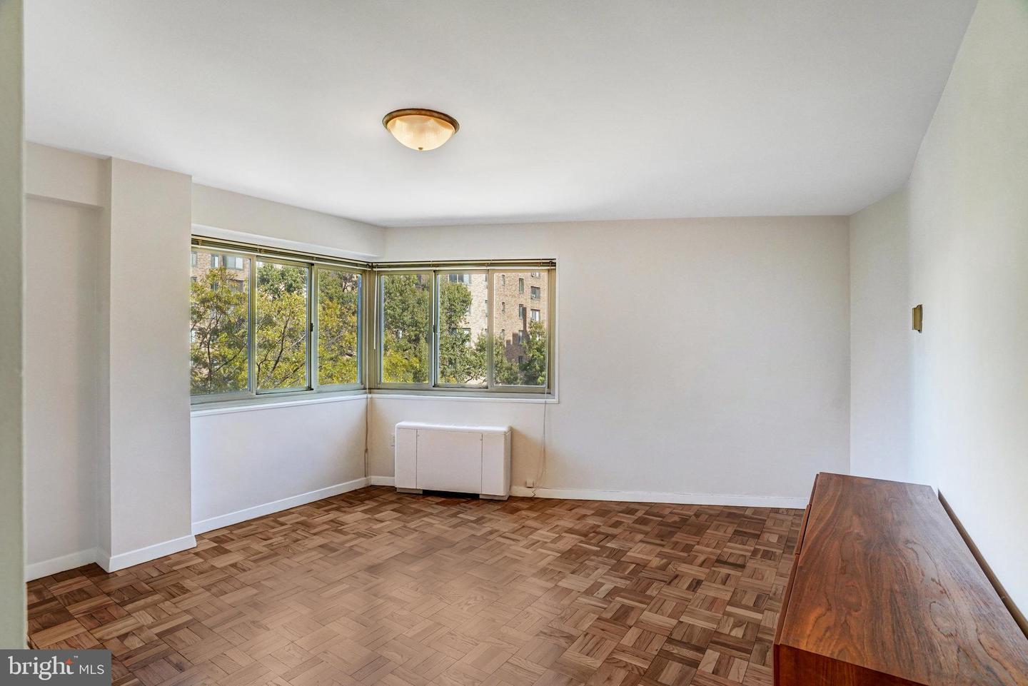 4600 CONNECTICUT AVE NW #506, WASHINGTON, District Of Columbia 20008, 2 Bedrooms Bedrooms, ,2 BathroomsBathrooms,Residential,For sale,4600 CONNECTICUT AVE NW #506,DCDC2225960 MLS # DCDC2225960 4600 CONNECTICUT AVE NW #506, WASHINGTON, District Of Columbia 20008, 2 Bedrooms Bedrooms, ,2 BathroomsBathrooms,Residential,For sale,4600 CONNECTICUT AVE NW #506,DCDC2225960 MLS # DCDC2225960