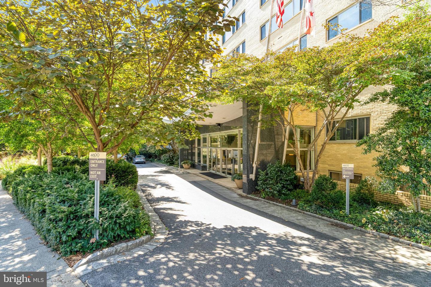 4600 CONNECTICUT AVE NW #506, WASHINGTON, District Of Columbia 20008, 2 Bedrooms Bedrooms, ,2 BathroomsBathrooms,Residential,For sale,4600 CONNECTICUT AVE NW #506,DCDC2225960 MLS # DCDC2225960 4600 CONNECTICUT AVE NW #506, WASHINGTON, District Of Columbia 20008, 2 Bedrooms Bedrooms, ,2 BathroomsBathrooms,Residential,For sale,4600 CONNECTICUT AVE NW #506,DCDC2225960 MLS # DCDC2225960