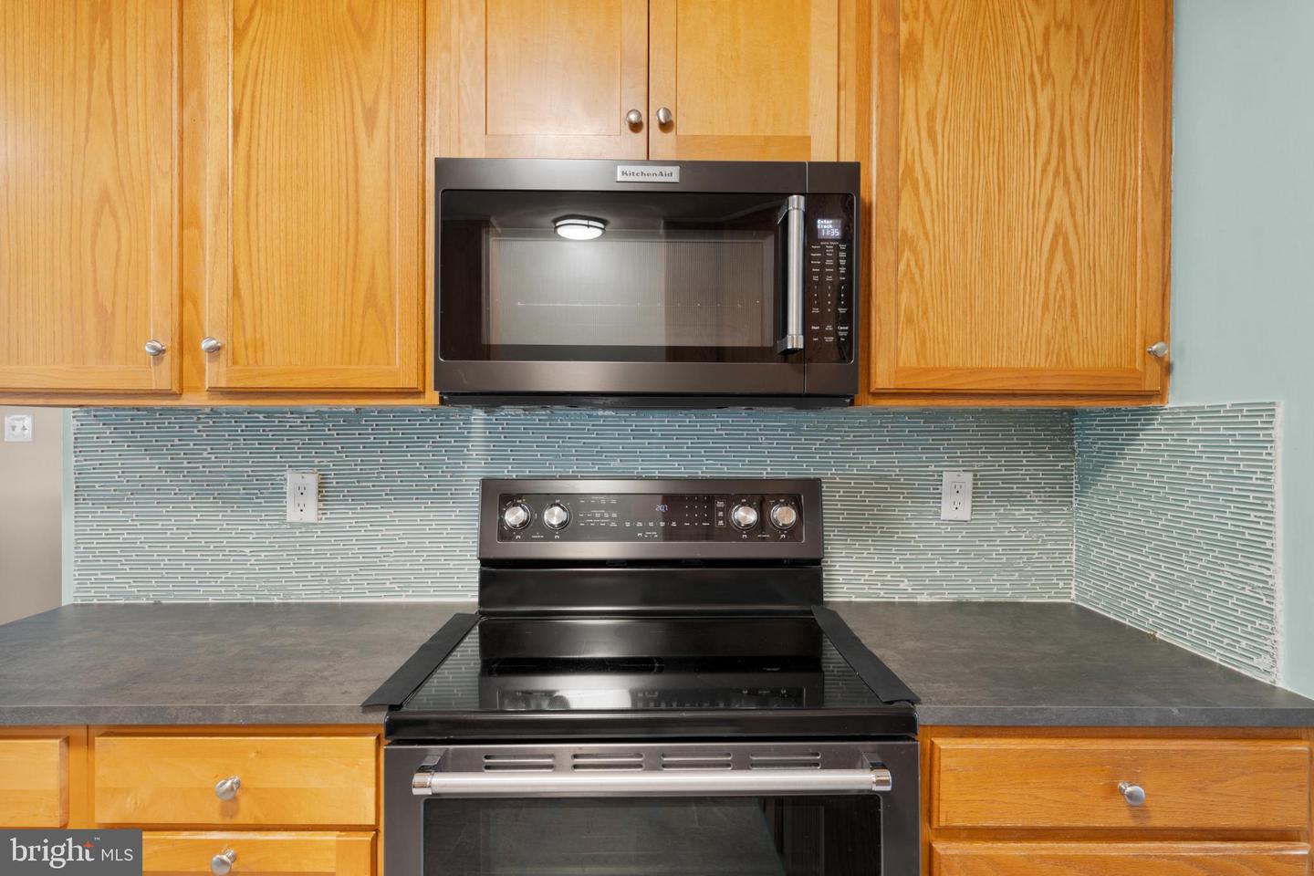 203 N LINCOLN, STERLING, Virginia 20164, 3 Bedrooms Bedrooms, 8 Rooms Rooms,2 BathroomsBathrooms,Residential,For sale,203 N LINCOLN,VALO2108452 MLS # VALO2108452 203 N LINCOLN, STERLING, Virginia 20164, 3 Bedrooms Bedrooms, 8 Rooms Rooms,2 BathroomsBathrooms,Residential,For sale,203 N LINCOLN,VALO2108452 MLS # VALO2108452