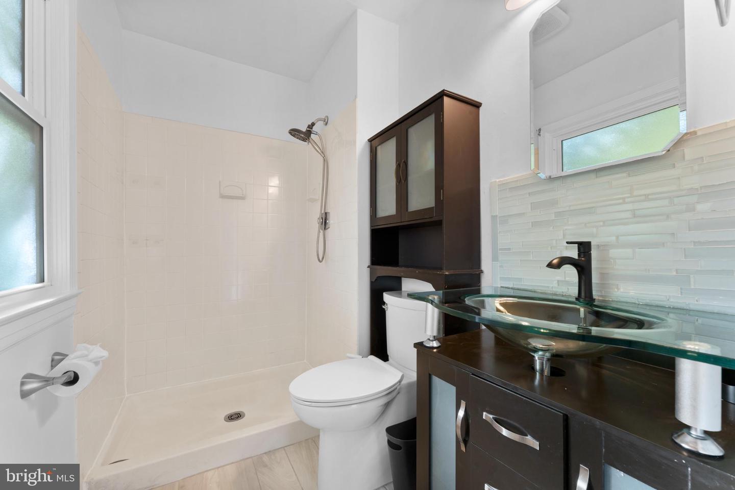 203 N LINCOLN, STERLING, Virginia 20164, 3 Bedrooms Bedrooms, 8 Rooms Rooms,2 BathroomsBathrooms,Residential,For sale,203 N LINCOLN,VALO2108452 MLS # VALO2108452 203 N LINCOLN, STERLING, Virginia 20164, 3 Bedrooms Bedrooms, 8 Rooms Rooms,2 BathroomsBathrooms,Residential,For sale,203 N LINCOLN,VALO2108452 MLS # VALO2108452