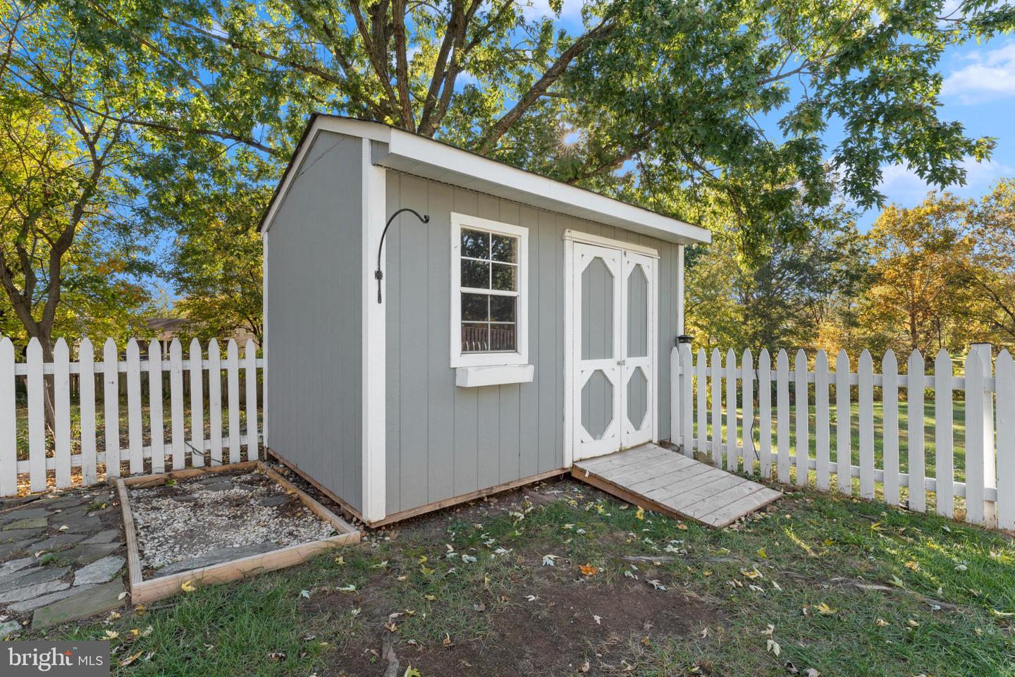 203 N LINCOLN, STERLING, Virginia 20164, 3 Bedrooms Bedrooms, 8 Rooms Rooms,2 BathroomsBathrooms,Residential,For sale,203 N LINCOLN,VALO2108452 MLS # VALO2108452 203 N LINCOLN, STERLING, Virginia 20164, 3 Bedrooms Bedrooms, 8 Rooms Rooms,2 BathroomsBathrooms,Residential,For sale,203 N LINCOLN,VALO2108452 MLS # VALO2108452