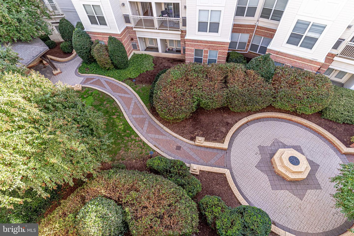 9480 VIRGINIA CENTER BLVD #422, VIENNA, Virginia 22181, 2 Bedrooms Bedrooms, ,2 BathroomsBathrooms,Residential,For sale,9480 VIRGINIA CENTER BLVD #422,VAFX2273444 MLS # VAFX2273444 9480 VIRGINIA CENTER BLVD #422, VIENNA, Virginia 22181, 2 Bedrooms Bedrooms, ,2 BathroomsBathrooms,Residential,For sale,9480 VIRGINIA CENTER BLVD #422,VAFX2273444 MLS # VAFX2273444