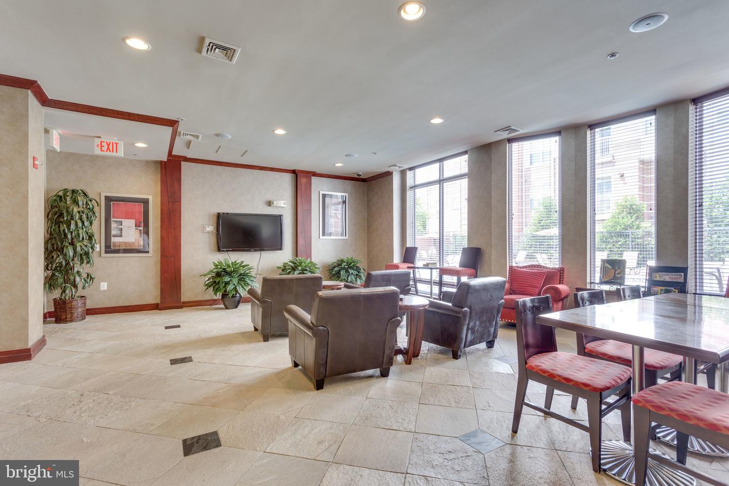 9480 VIRGINIA CENTER BLVD #422, VIENNA, Virginia 22181, 2 Bedrooms Bedrooms, ,2 BathroomsBathrooms,Residential,For sale,9480 VIRGINIA CENTER BLVD #422,VAFX2273444 MLS # VAFX2273444 9480 VIRGINIA CENTER BLVD #422, VIENNA, Virginia 22181, 2 Bedrooms Bedrooms, ,2 BathroomsBathrooms,Residential,For sale,9480 VIRGINIA CENTER BLVD #422,VAFX2273444 MLS # VAFX2273444