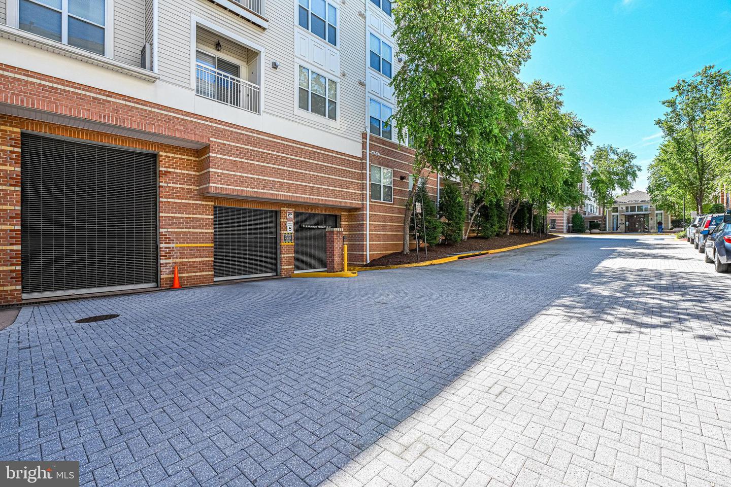 9480 VIRGINIA CENTER BLVD #422, VIENNA, Virginia 22181, 2 Bedrooms Bedrooms, ,2 BathroomsBathrooms,Residential,For sale,9480 VIRGINIA CENTER BLVD #422,VAFX2273444 MLS # VAFX2273444 9480 VIRGINIA CENTER BLVD #422, VIENNA, Virginia 22181, 2 Bedrooms Bedrooms, ,2 BathroomsBathrooms,Residential,For sale,9480 VIRGINIA CENTER BLVD #422,VAFX2273444 MLS # VAFX2273444
