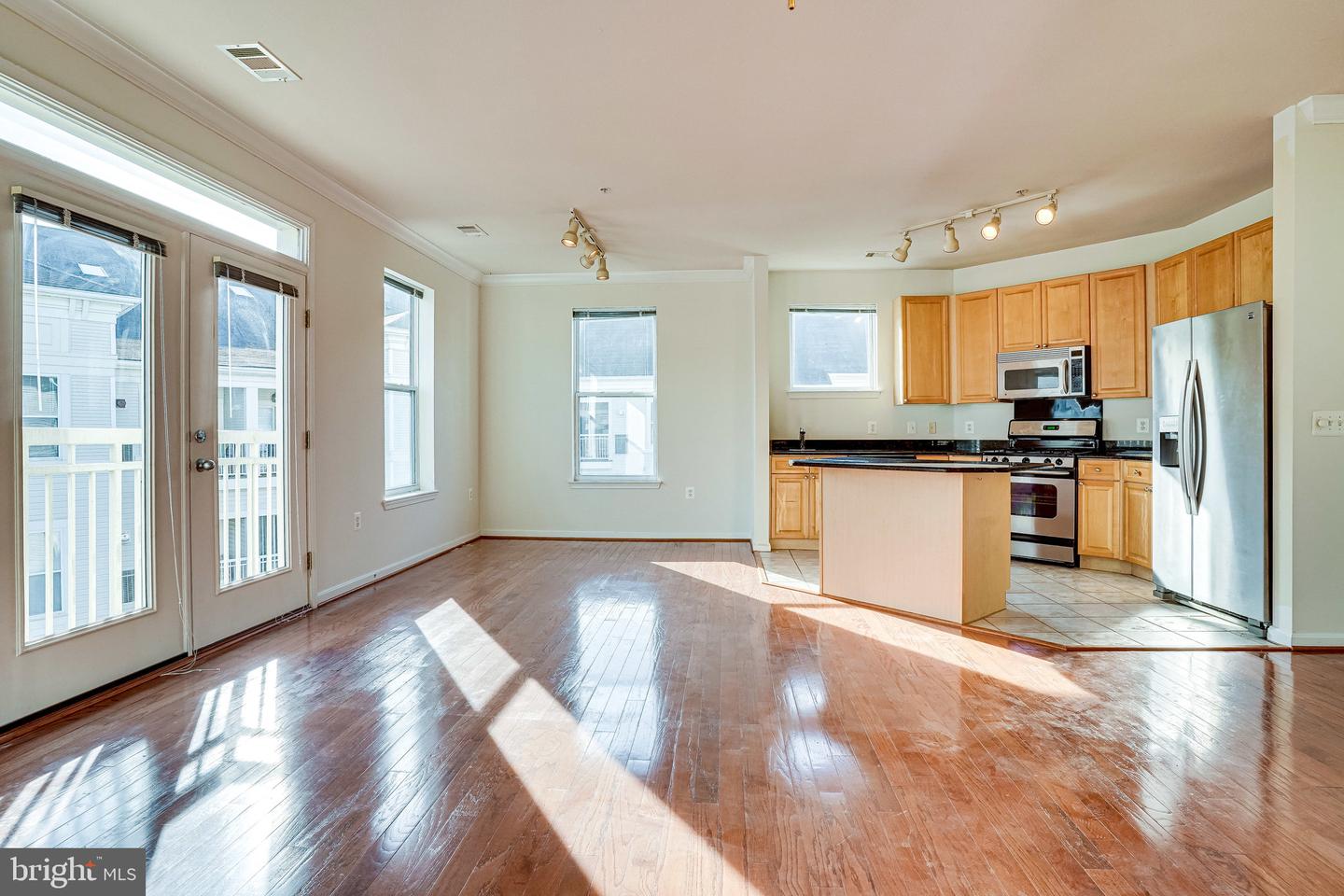9480 VIRGINIA CENTER BLVD #422, VIENNA, Virginia 22181, 2 Bedrooms Bedrooms, ,2 BathroomsBathrooms,Residential,For sale,9480 VIRGINIA CENTER BLVD #422,VAFX2273444 MLS # VAFX2273444 9480 VIRGINIA CENTER BLVD #422, VIENNA, Virginia 22181, 2 Bedrooms Bedrooms, ,2 BathroomsBathrooms,Residential,For sale,9480 VIRGINIA CENTER BLVD #422,VAFX2273444 MLS # VAFX2273444