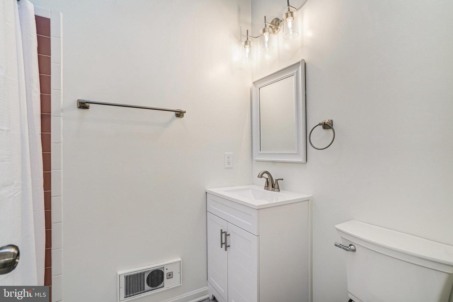 5411 22ND ST N, ARLINGTON, Virginia 22205, 4 Bedrooms Bedrooms, ,3 BathroomsBathrooms,Residential,For sale,5411 22ND ST N,VAAR2064600 MLS # VAAR2064600 5411 22ND ST N, ARLINGTON, Virginia 22205, 4 Bedrooms Bedrooms, ,3 BathroomsBathrooms,Residential,For sale,5411 22ND ST N,VAAR2064600 MLS # VAAR2064600