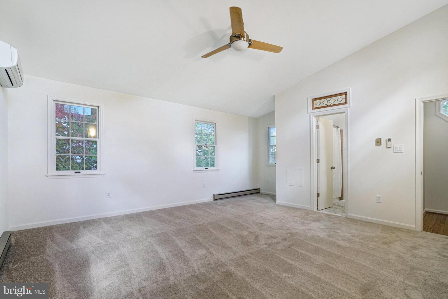 5411 22ND ST N, ARLINGTON, Virginia 22205, 4 Bedrooms Bedrooms, ,3 BathroomsBathrooms,Residential,For sale,5411 22ND ST N,VAAR2064600 MLS # VAAR2064600 5411 22ND ST N, ARLINGTON, Virginia 22205, 4 Bedrooms Bedrooms, ,3 BathroomsBathrooms,Residential,For sale,5411 22ND ST N,VAAR2064600 MLS # VAAR2064600