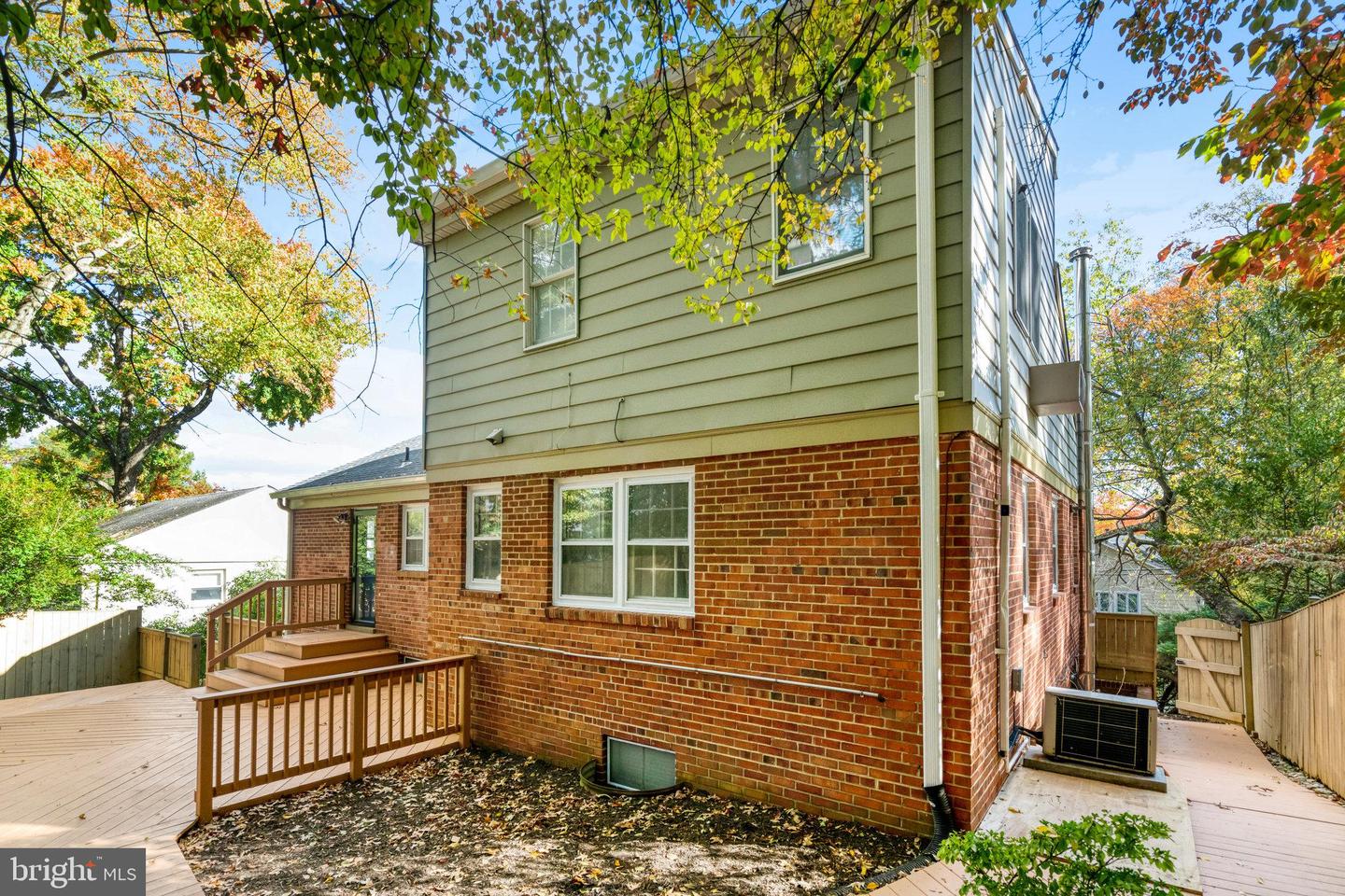 5411 22ND ST N, ARLINGTON, Virginia 22205, 4 Bedrooms Bedrooms, ,3 BathroomsBathrooms,Residential,For sale,5411 22ND ST N,VAAR2064600 MLS # VAAR2064600 5411 22ND ST N, ARLINGTON, Virginia 22205, 4 Bedrooms Bedrooms, ,3 BathroomsBathrooms,Residential,For sale,5411 22ND ST N,VAAR2064600 MLS # VAAR2064600