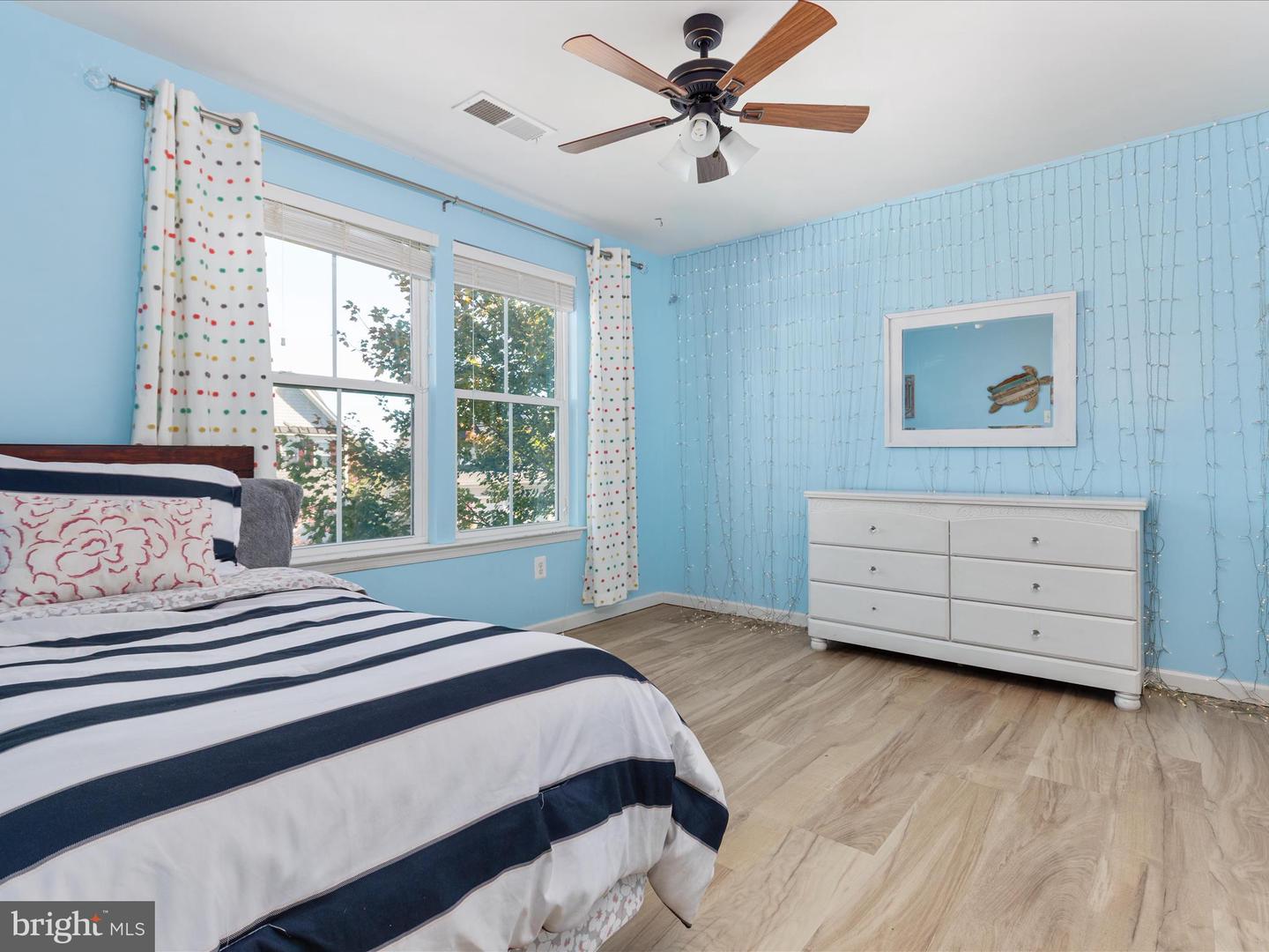 7201 HERON PL, WARRENTON, Virginia 20187, 5 Bedrooms Bedrooms, ,3 BathroomsBathrooms,Residential,For sale,7201 HERON PL,VAFQ2019308 MLS # VAFQ2019308 7201 HERON PL, WARRENTON, Virginia 20187, 5 Bedrooms Bedrooms, ,3 BathroomsBathrooms,Residential,For sale,7201 HERON PL,VAFQ2019308 MLS # VAFQ2019308