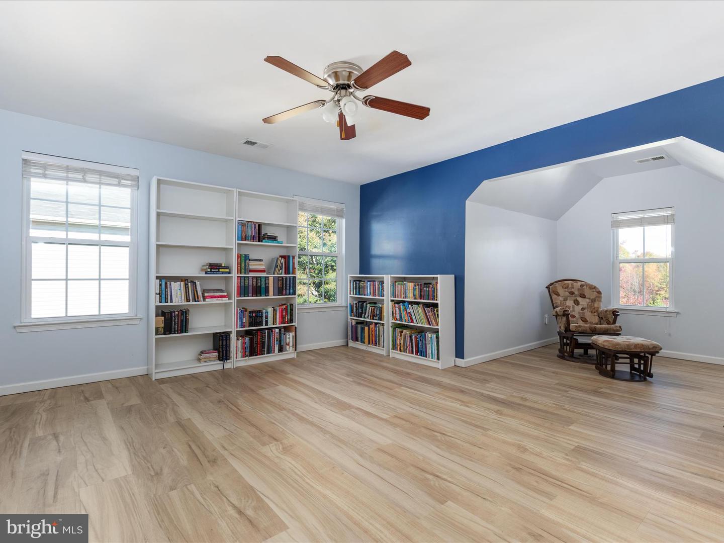 7201 HERON PL, WARRENTON, Virginia 20187, 5 Bedrooms Bedrooms, ,3 BathroomsBathrooms,Residential,For sale,7201 HERON PL,VAFQ2019308 MLS # VAFQ2019308 7201 HERON PL, WARRENTON, Virginia 20187, 5 Bedrooms Bedrooms, ,3 BathroomsBathrooms,Residential,For sale,7201 HERON PL,VAFQ2019308 MLS # VAFQ2019308