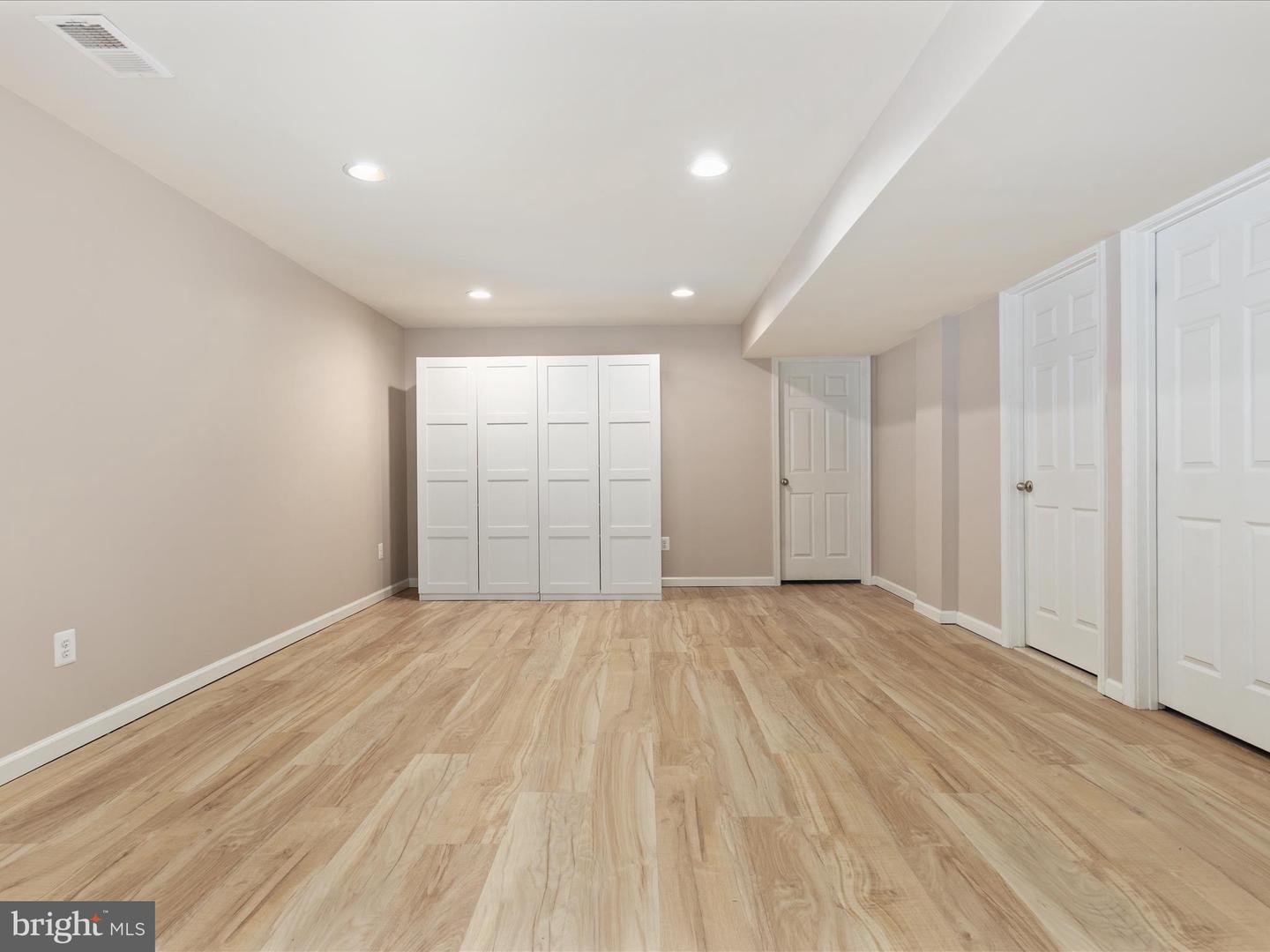 7201 HERON PL, WARRENTON, Virginia 20187, 5 Bedrooms Bedrooms, ,3 BathroomsBathrooms,Residential,For sale,7201 HERON PL,VAFQ2019308 MLS # VAFQ2019308 7201 HERON PL, WARRENTON, Virginia 20187, 5 Bedrooms Bedrooms, ,3 BathroomsBathrooms,Residential,For sale,7201 HERON PL,VAFQ2019308 MLS # VAFQ2019308