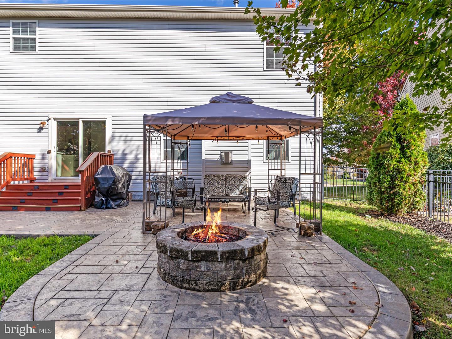 7201 HERON PL, WARRENTON, Virginia 20187, 5 Bedrooms Bedrooms, ,3 BathroomsBathrooms,Residential,For sale,7201 HERON PL,VAFQ2019308 MLS # VAFQ2019308 7201 HERON PL, WARRENTON, Virginia 20187, 5 Bedrooms Bedrooms, ,3 BathroomsBathrooms,Residential,For sale,7201 HERON PL,VAFQ2019308 MLS # VAFQ2019308