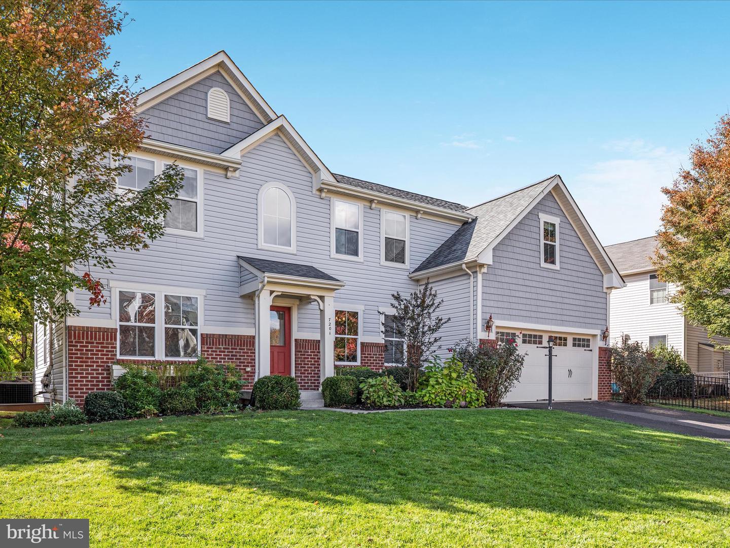 7201 HERON PL, WARRENTON, Virginia 20187, 5 Bedrooms Bedrooms, ,3 BathroomsBathrooms,Residential,For sale,7201 HERON PL,VAFQ2019308 MLS # VAFQ2019308 7201 HERON PL, WARRENTON, Virginia 20187, 5 Bedrooms Bedrooms, ,3 BathroomsBathrooms,Residential,For sale,7201 HERON PL,VAFQ2019308 MLS # VAFQ2019308