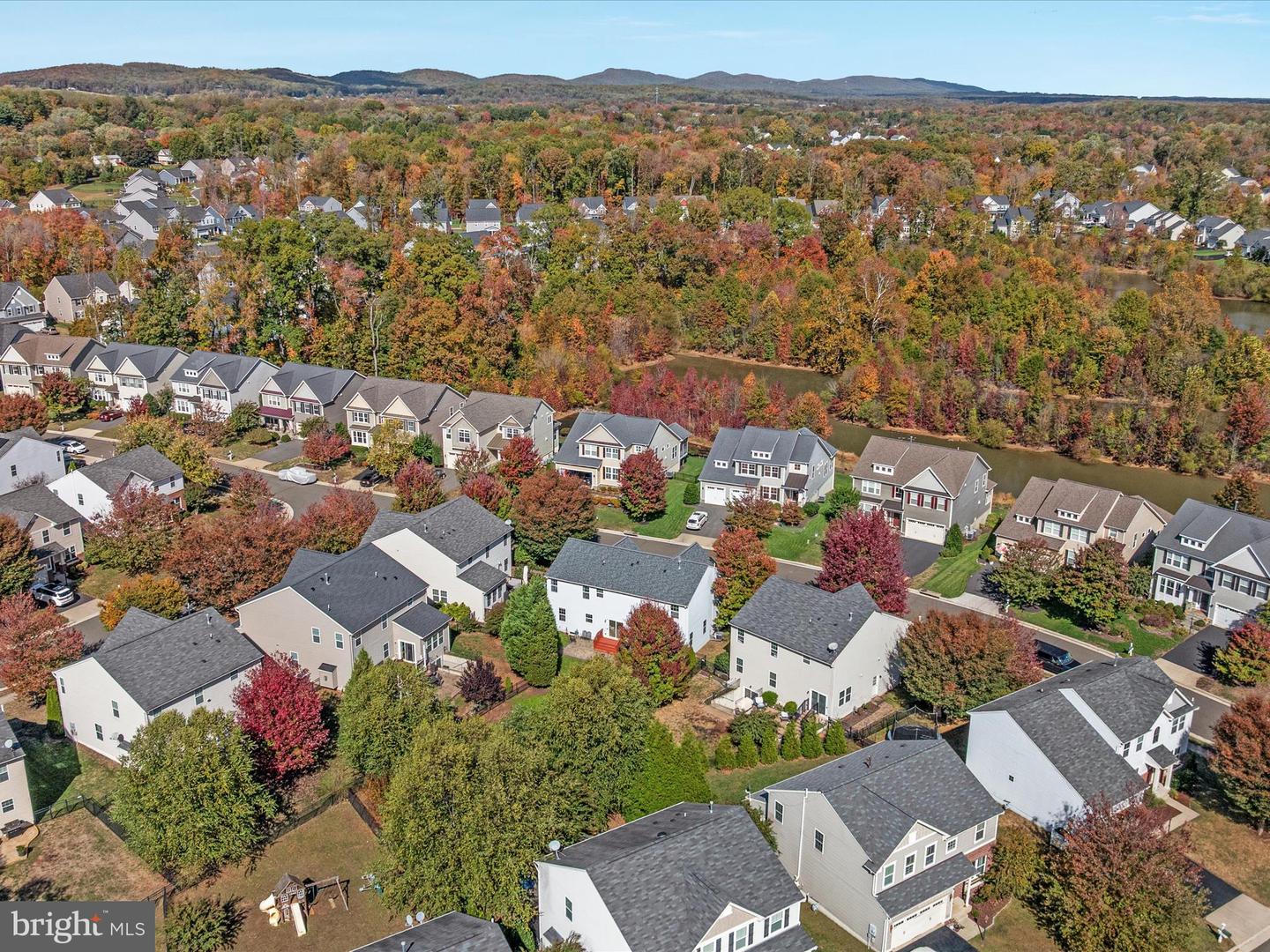 7201 HERON PL, WARRENTON, Virginia 20187, 5 Bedrooms Bedrooms, ,3 BathroomsBathrooms,Residential,For sale,7201 HERON PL,VAFQ2019308 MLS # VAFQ2019308 7201 HERON PL, WARRENTON, Virginia 20187, 5 Bedrooms Bedrooms, ,3 BathroomsBathrooms,Residential,For sale,7201 HERON PL,VAFQ2019308 MLS # VAFQ2019308