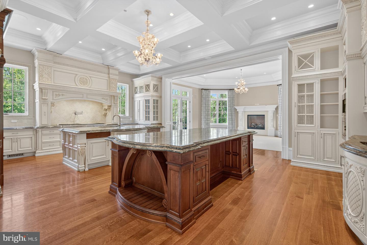 1174 OLD TOLSON MILL RD, MCLEAN, Virginia 22102, 6 Bedrooms Bedrooms, ,7 BathroomsBathrooms,Residential,For sale,1174 OLD TOLSON MILL RD,VAFX2272804 MLS # VAFX2272804 1174 OLD TOLSON MILL RD, MCLEAN, Virginia 22102, 6 Bedrooms Bedrooms, ,7 BathroomsBathrooms,Residential,For sale,1174 OLD TOLSON MILL RD,VAFX2272804 MLS # VAFX2272804