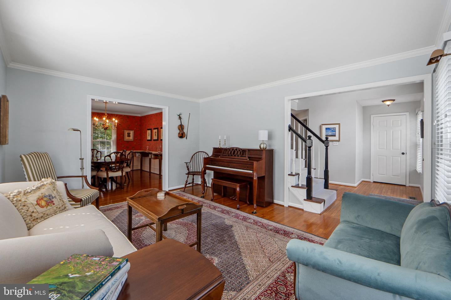 6204 MOUNTAIN SPRING CT, CLIFTON, Virginia 20124, 4 Bedrooms Bedrooms, ,3 BathroomsBathrooms,Residential,For sale,6204 MOUNTAIN SPRING CT,VAFX2273302 MLS # VAFX2273302 6204 MOUNTAIN SPRING CT, CLIFTON, Virginia 20124, 4 Bedrooms Bedrooms, ,3 BathroomsBathrooms,Residential,For sale,6204 MOUNTAIN SPRING CT,VAFX2273302 MLS # VAFX2273302