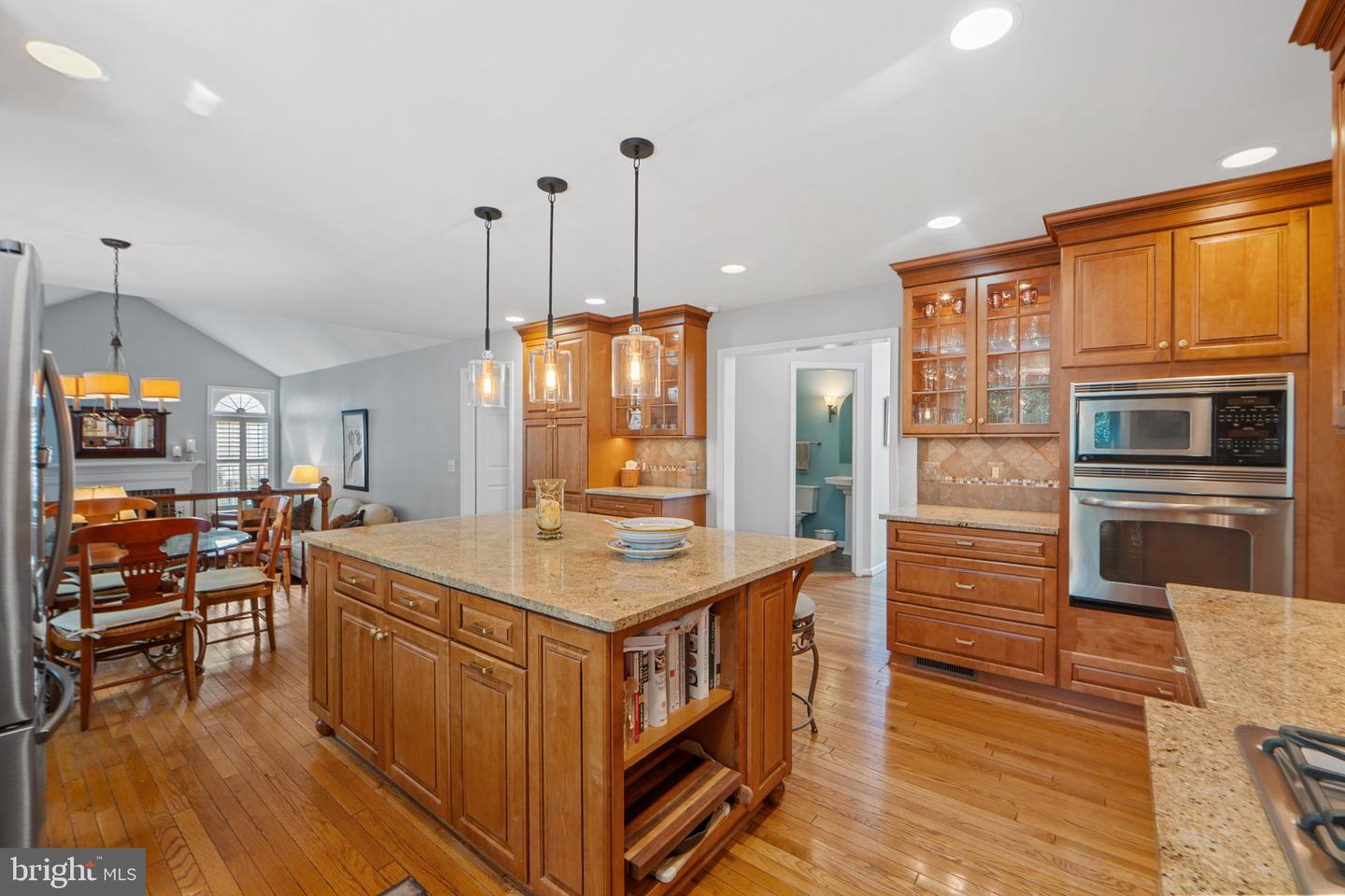 6204 MOUNTAIN SPRING CT, CLIFTON, Virginia 20124, 4 Bedrooms Bedrooms, ,3 BathroomsBathrooms,Residential,For sale,6204 MOUNTAIN SPRING CT,VAFX2273302 MLS # VAFX2273302 6204 MOUNTAIN SPRING CT, CLIFTON, Virginia 20124, 4 Bedrooms Bedrooms, ,3 BathroomsBathrooms,Residential,For sale,6204 MOUNTAIN SPRING CT,VAFX2273302 MLS # VAFX2273302