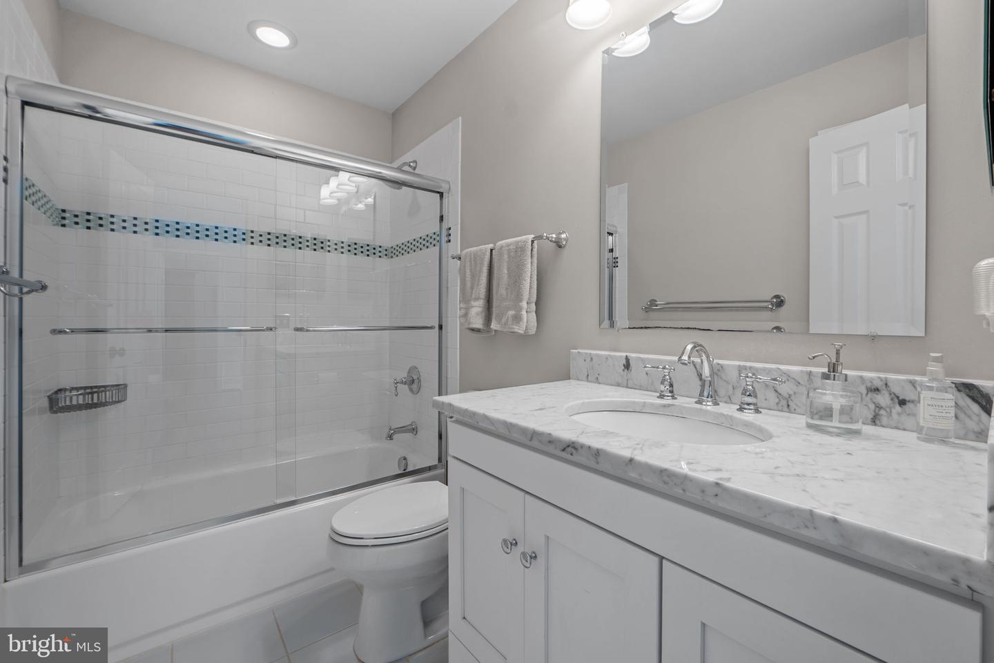 6204 MOUNTAIN SPRING CT, CLIFTON, Virginia 20124, 4 Bedrooms Bedrooms, ,3 BathroomsBathrooms,Residential,For sale,6204 MOUNTAIN SPRING CT,VAFX2273302 MLS # VAFX2273302 6204 MOUNTAIN SPRING CT, CLIFTON, Virginia 20124, 4 Bedrooms Bedrooms, ,3 BathroomsBathrooms,Residential,For sale,6204 MOUNTAIN SPRING CT,VAFX2273302 MLS # VAFX2273302