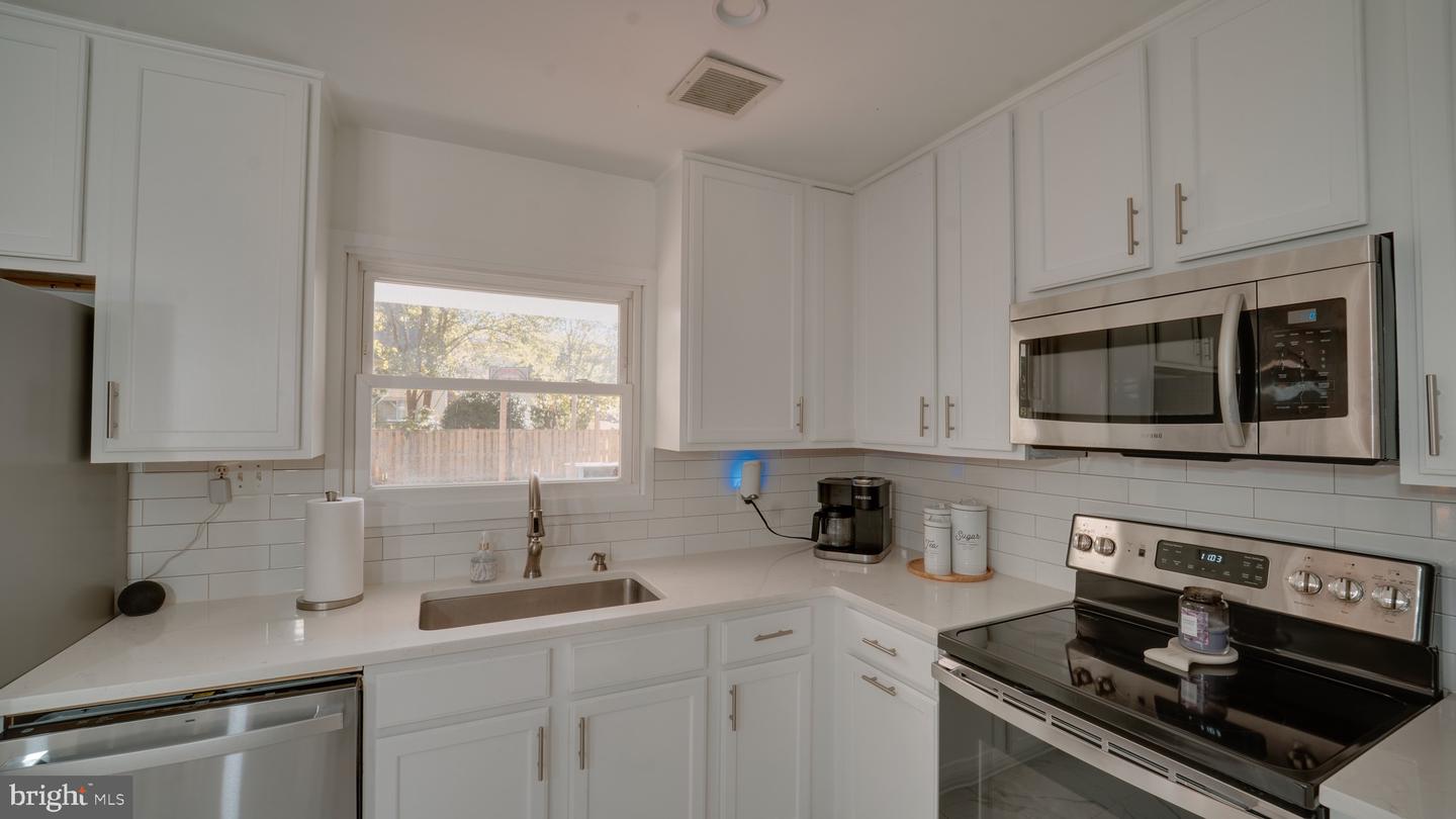 312 E GORDON ST, STERLING, Virginia 20164, 5 Bedrooms Bedrooms, ,3 BathroomsBathrooms,Residential,For sale,312 E GORDON ST,VALO2108284 MLS # VALO2108284 312 E GORDON ST, STERLING, Virginia 20164, 5 Bedrooms Bedrooms, ,3 BathroomsBathrooms,Residential,For sale,312 E GORDON ST,VALO2108284 MLS # VALO2108284