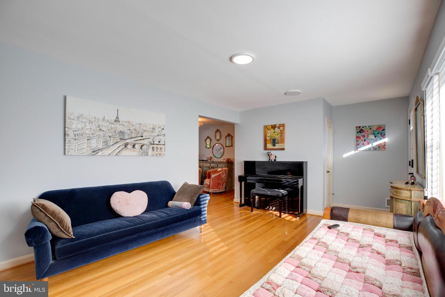 4304 WAKEFIELD CHAPEL RD, ANNANDALE, Virginia 22003, 4 Bedrooms Bedrooms, ,3 BathroomsBathrooms,Residential,For sale,4304 WAKEFIELD CHAPEL RD,VAFX2273162 MLS # VAFX2273162 4304 WAKEFIELD CHAPEL RD, ANNANDALE, Virginia 22003, 4 Bedrooms Bedrooms, ,3 BathroomsBathrooms,Residential,For sale,4304 WAKEFIELD CHAPEL RD,VAFX2273162 MLS # VAFX2273162