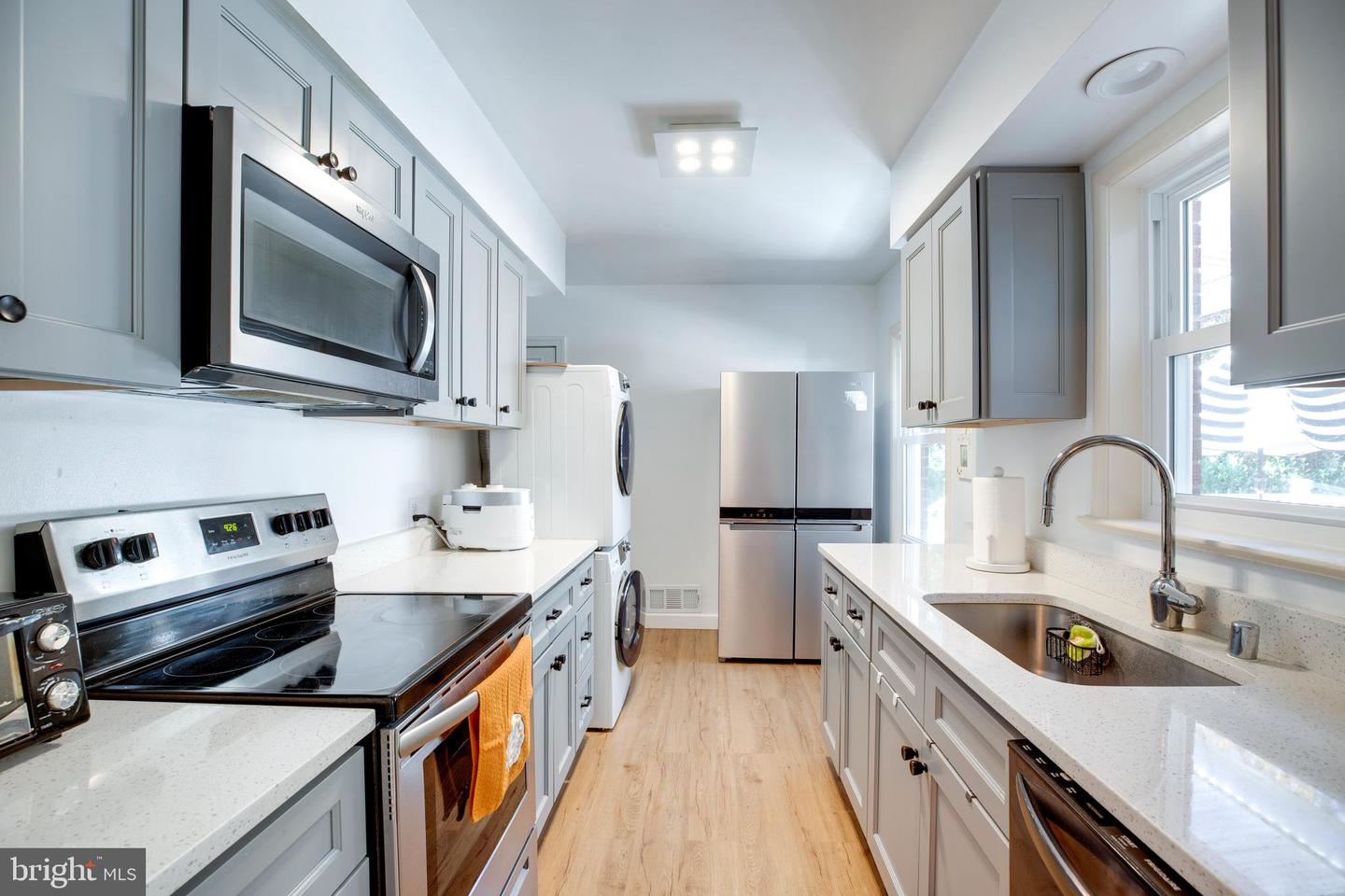 4304 WAKEFIELD CHAPEL RD, ANNANDALE, Virginia 22003, 4 Bedrooms Bedrooms, ,3 BathroomsBathrooms,Residential,For sale,4304 WAKEFIELD CHAPEL RD,VAFX2273162 MLS # VAFX2273162 4304 WAKEFIELD CHAPEL RD, ANNANDALE, Virginia 22003, 4 Bedrooms Bedrooms, ,3 BathroomsBathrooms,Residential,For sale,4304 WAKEFIELD CHAPEL RD,VAFX2273162 MLS # VAFX2273162