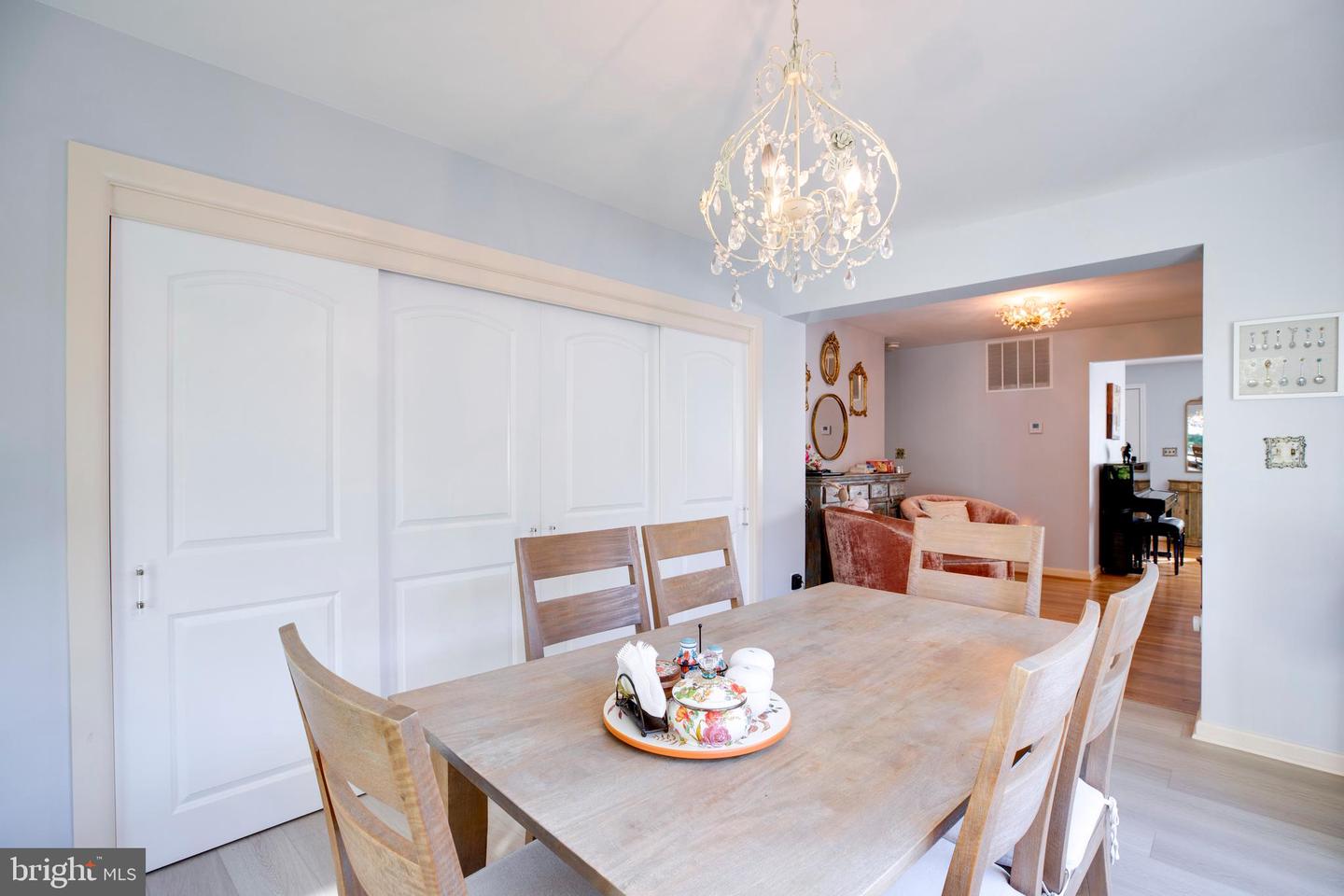 4304 WAKEFIELD CHAPEL RD, ANNANDALE, Virginia 22003, 4 Bedrooms Bedrooms, ,3 BathroomsBathrooms,Residential,For sale,4304 WAKEFIELD CHAPEL RD,VAFX2273162 MLS # VAFX2273162 4304 WAKEFIELD CHAPEL RD, ANNANDALE, Virginia 22003, 4 Bedrooms Bedrooms, ,3 BathroomsBathrooms,Residential,For sale,4304 WAKEFIELD CHAPEL RD,VAFX2273162 MLS # VAFX2273162