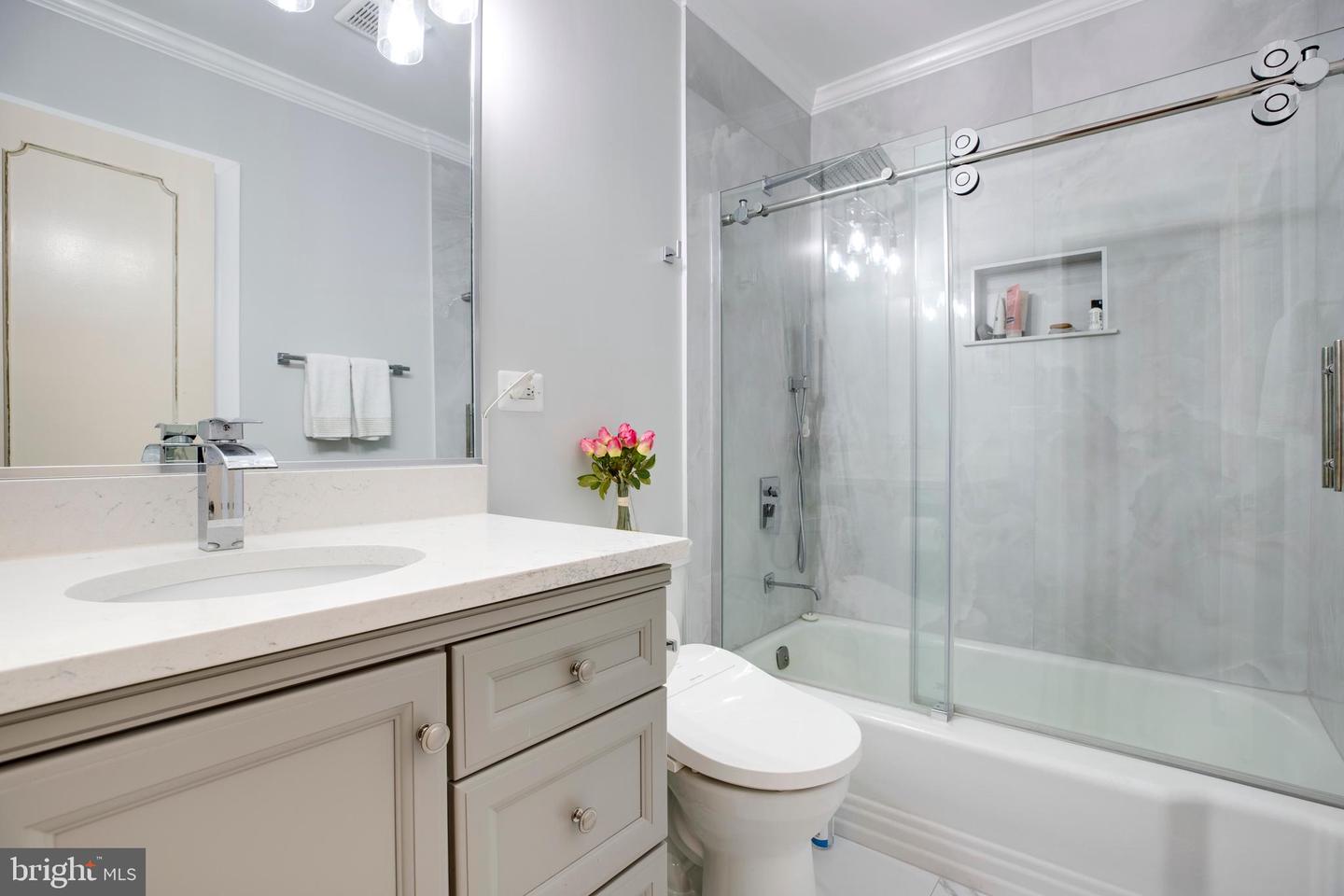 4304 WAKEFIELD CHAPEL RD, ANNANDALE, Virginia 22003, 4 Bedrooms Bedrooms, ,3 BathroomsBathrooms,Residential,For sale,4304 WAKEFIELD CHAPEL RD,VAFX2273162 MLS # VAFX2273162 4304 WAKEFIELD CHAPEL RD, ANNANDALE, Virginia 22003, 4 Bedrooms Bedrooms, ,3 BathroomsBathrooms,Residential,For sale,4304 WAKEFIELD CHAPEL RD,VAFX2273162 MLS # VAFX2273162